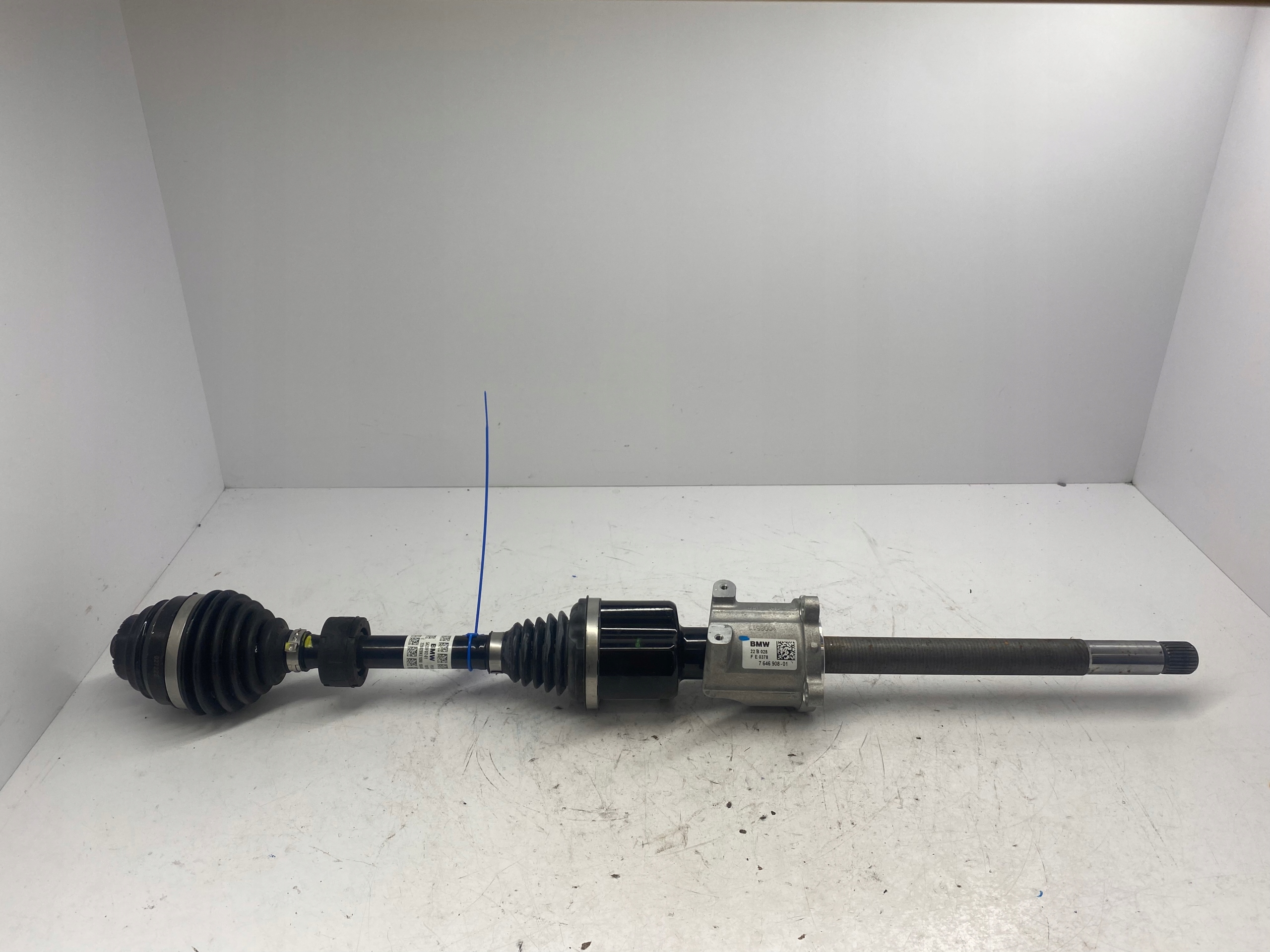 BMW 1 F40 M135i semi-axis right front 5A2DFD2