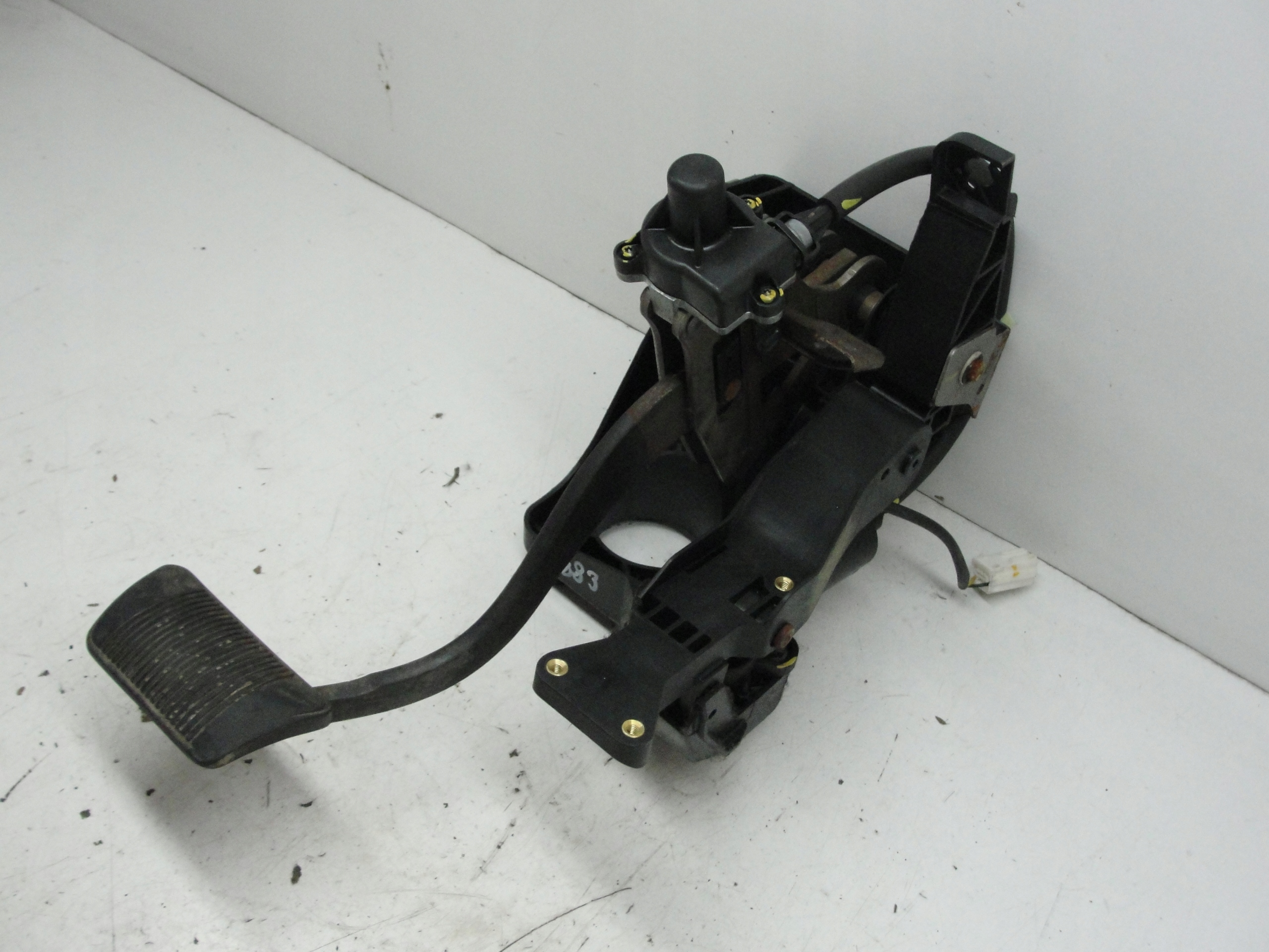 PEDAŁ HAMULCA CHRYSLER PACIFICA 4.0 03-07r Typ samochodu Samochody osobowe