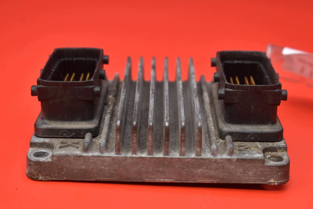 control unit computer of the engine 12212819 8973065751 OPEL ASTRA 2 II G 1.7 DTI