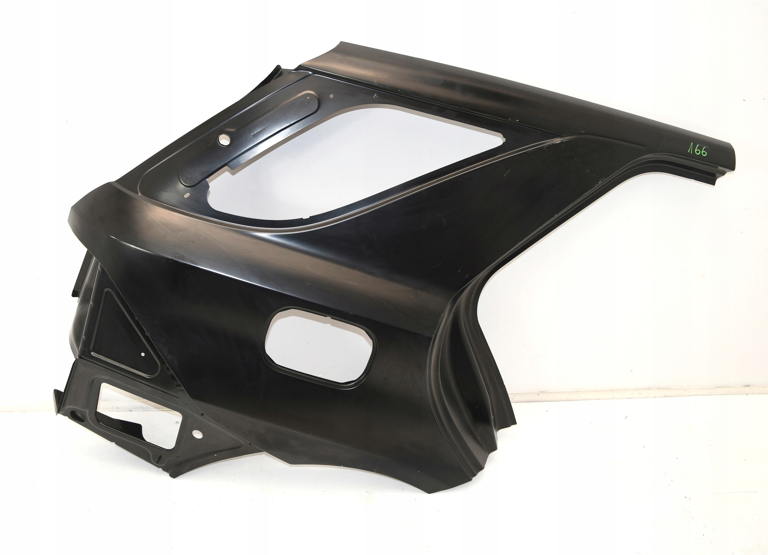 MERCEDES GLE W166 BŁOTNIK TYLNY PRAWY ĆWIARTKA