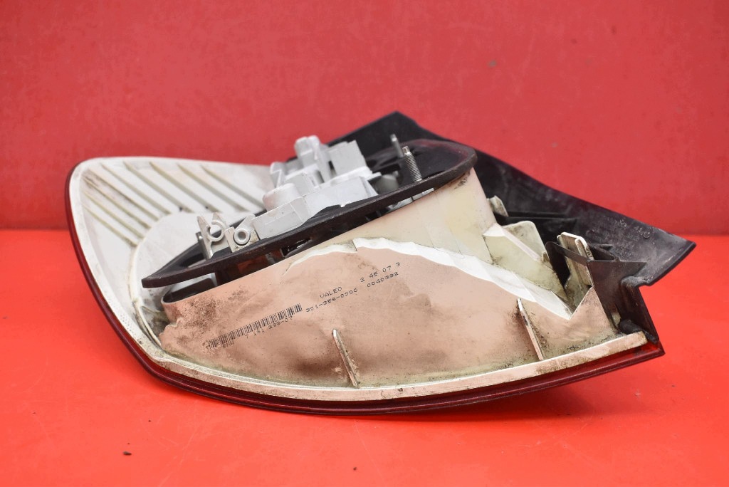 light right rear part rear 7181298-07 BMW E87 5D HB LIFT 07-12