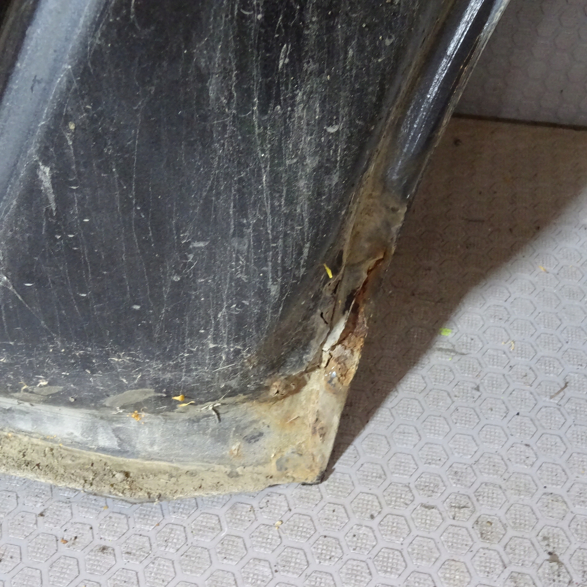 VW PASSAT B2 5D HATCHBACK door rear part right