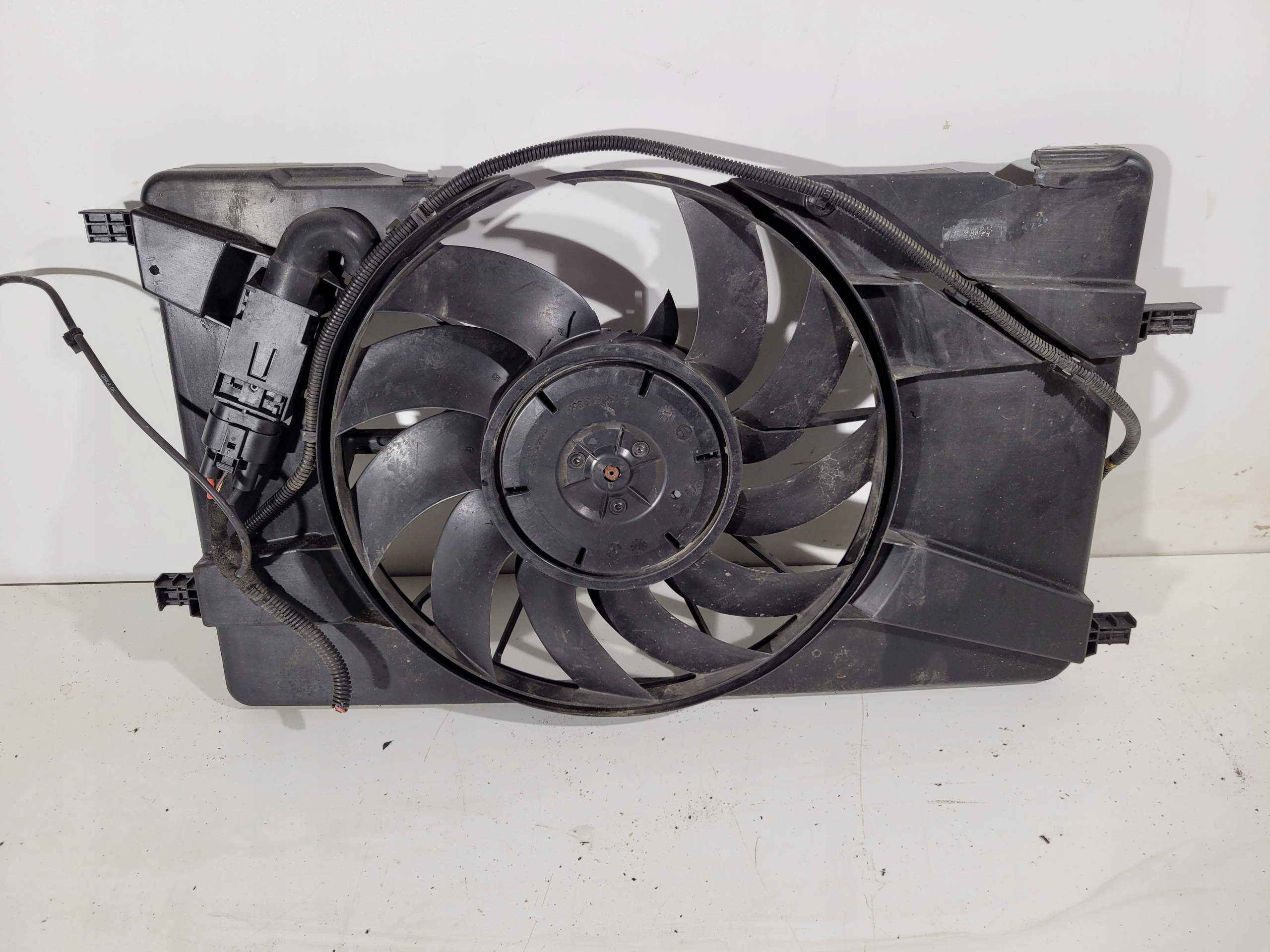 13250331 - ASTRA J ZAFIRA C ОХЛАЖДАЮЩИЙ ВЕНТИЛЯТОР 2.0 D ТОРГОВЫЙ АВТОМАТ