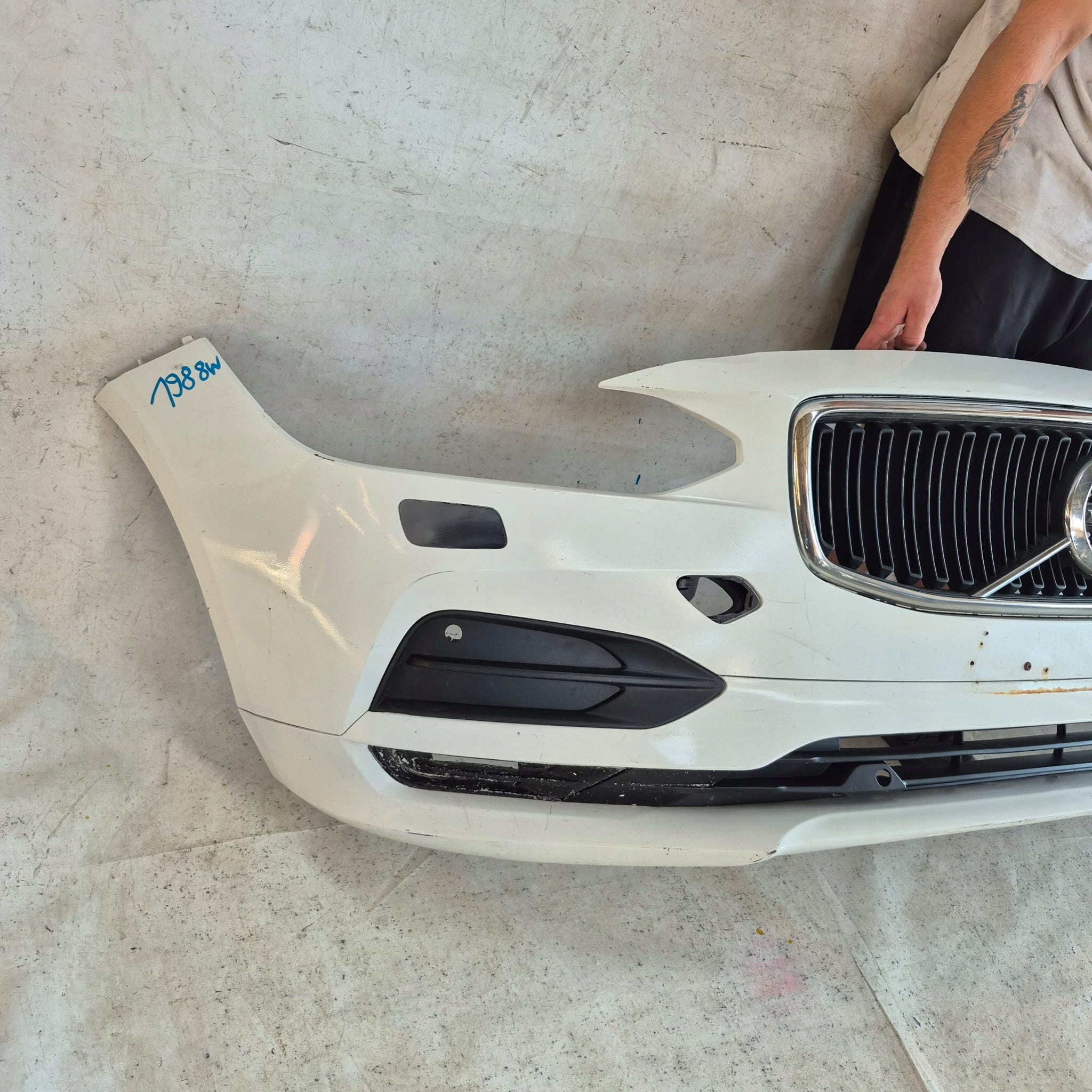 VOLVO V90 S90 16-20 bumper front front washer PDC