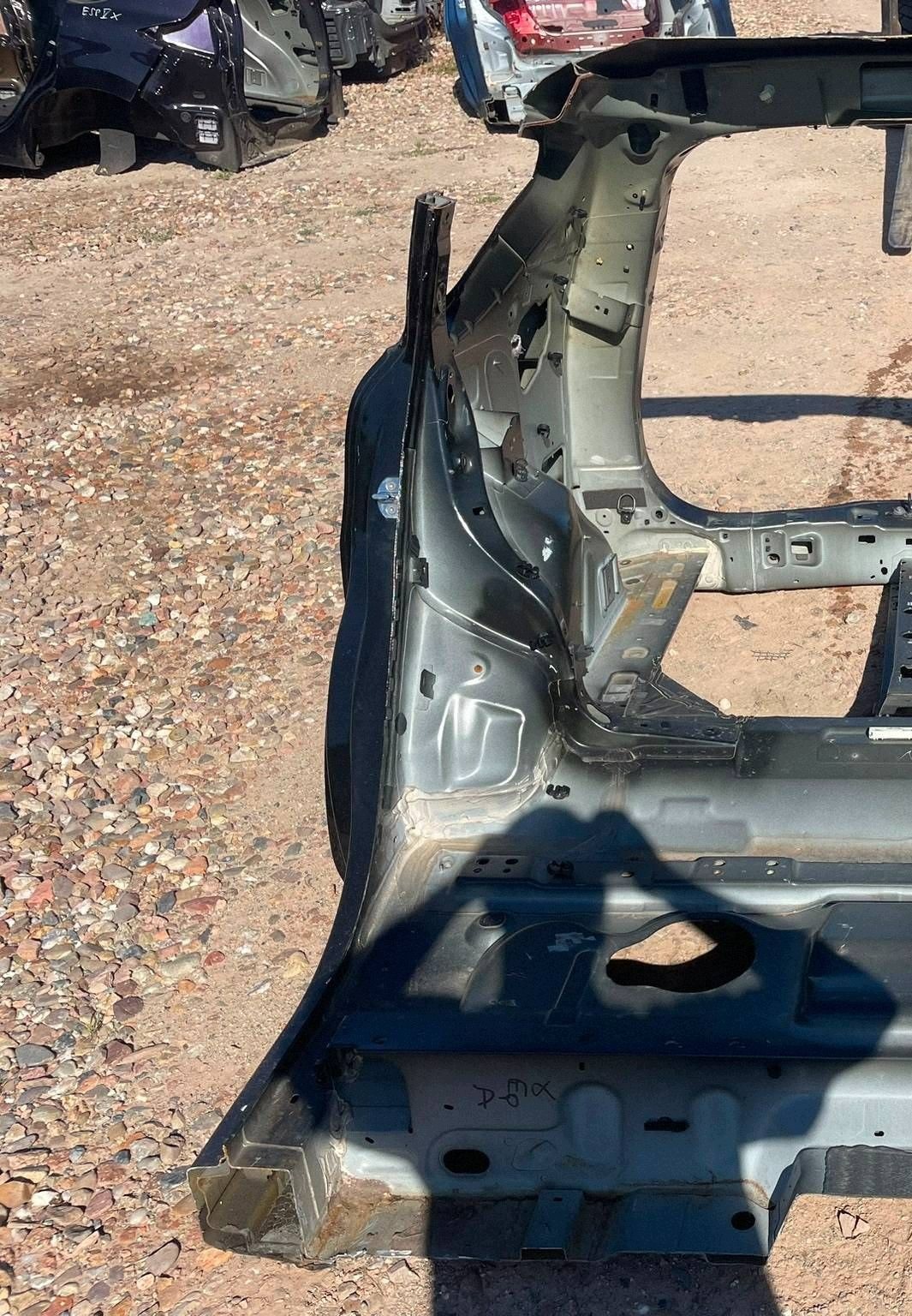 quarter rear fender side rear part side right Renault Espace V TEGNE