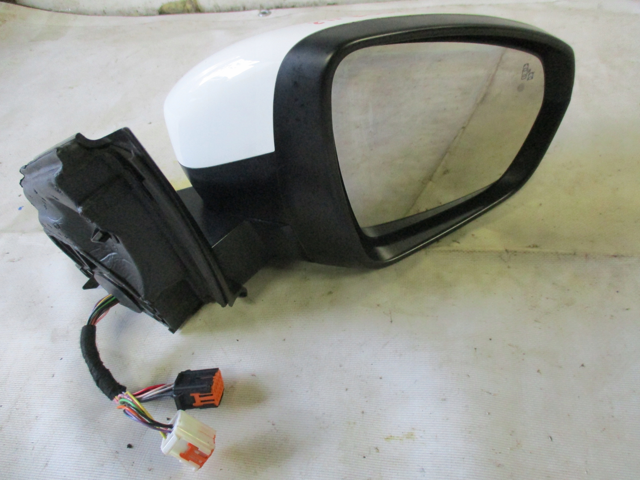 mirror right Peugeot 3008 II 2 18 PIN