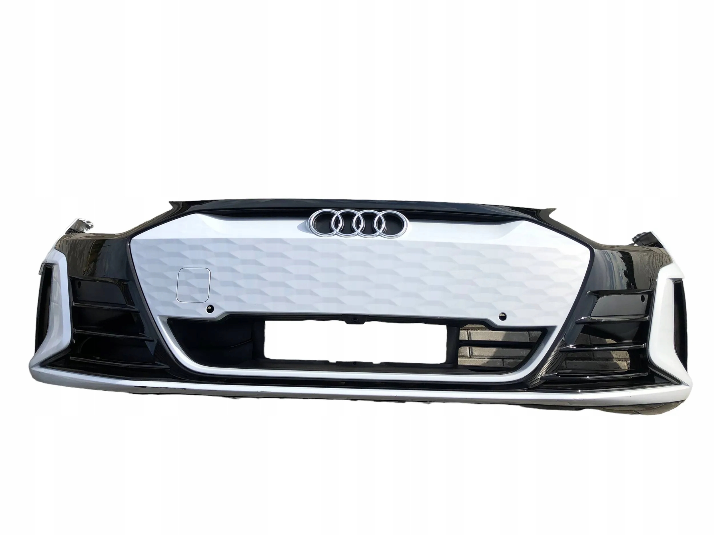 AUDI Е-ТРОН GT БАМПЕР PRZEDNIj3807103