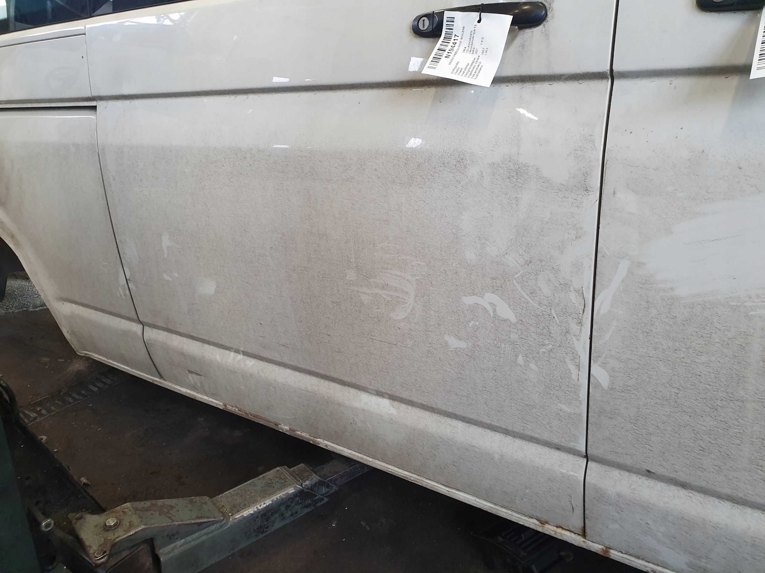 door sliding side L902 VOLKSWAGEN TRANSPORTER T5