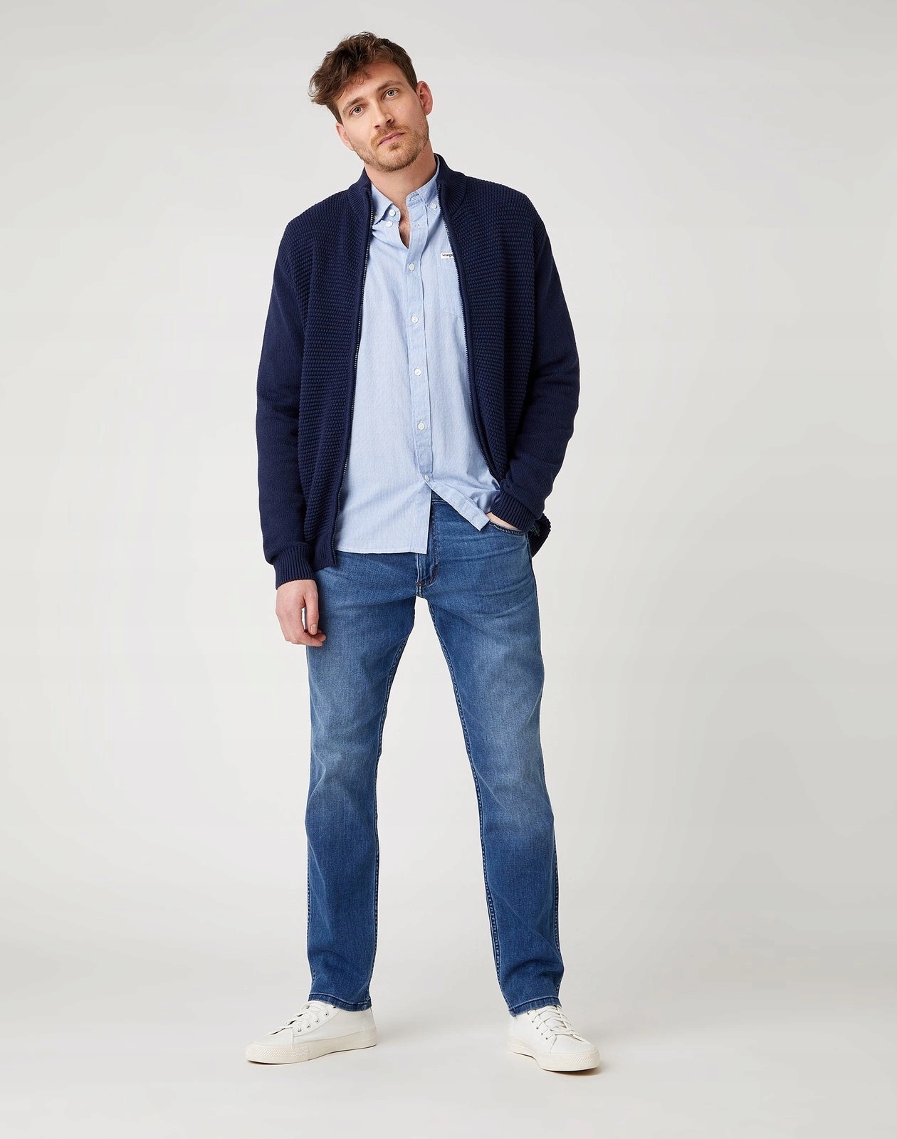 Pánské jednoduché džíny Wrangler Greensboro Bright Stroke W15QMU91Q 46/30