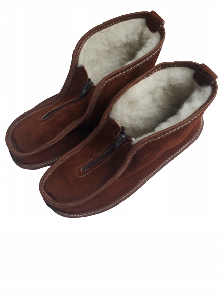 BAMBOSZE CIEPŁE SKÓRZANE OWCZA WEŁNA GÓRALSKIE*46* Kod producenta brak