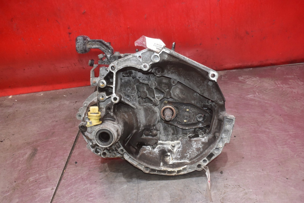 Getriebe 20CN19 PEUGEOT 307 1.4 8V 75 KM 01-05