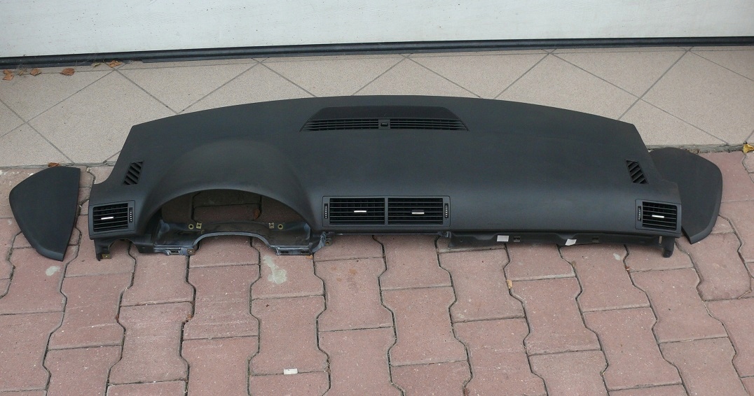 dashboard instrument panel cockpit airbag AUDI A4 B6 EUROPA