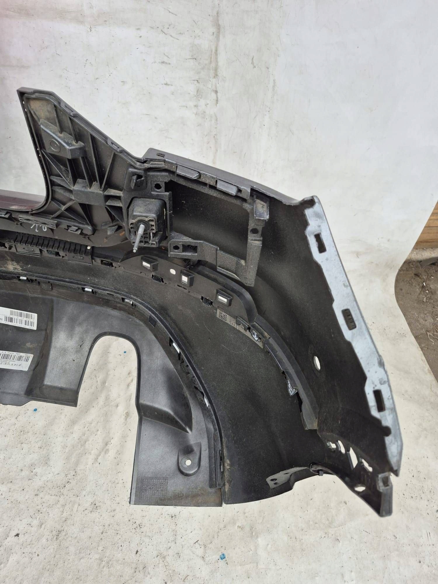 AUDI Q2 16-20 81A S-LINE bumper rear part rear PDC 81A807511
