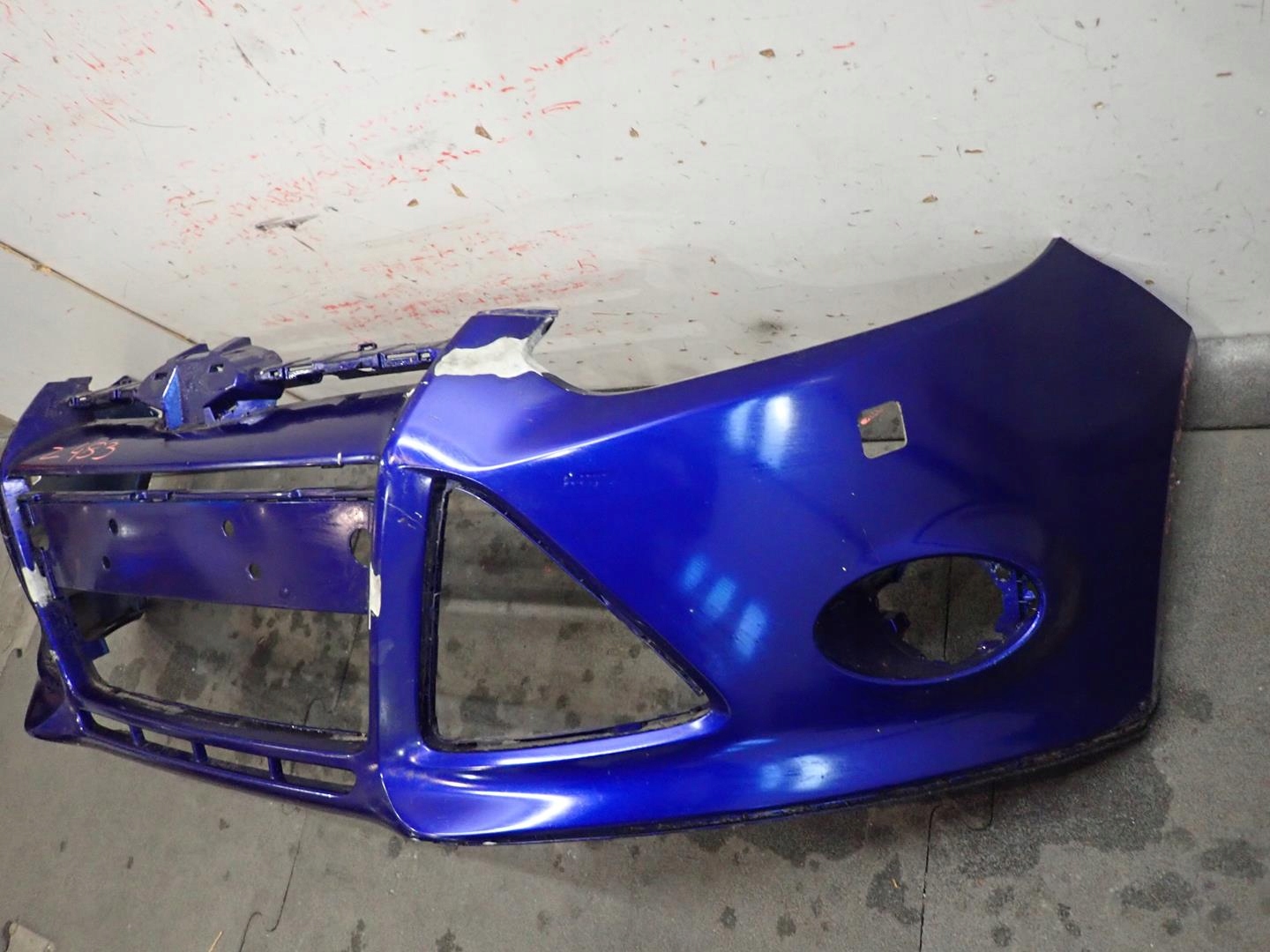 nárazník předek přední FORD FOCUS MK3 2010-2014