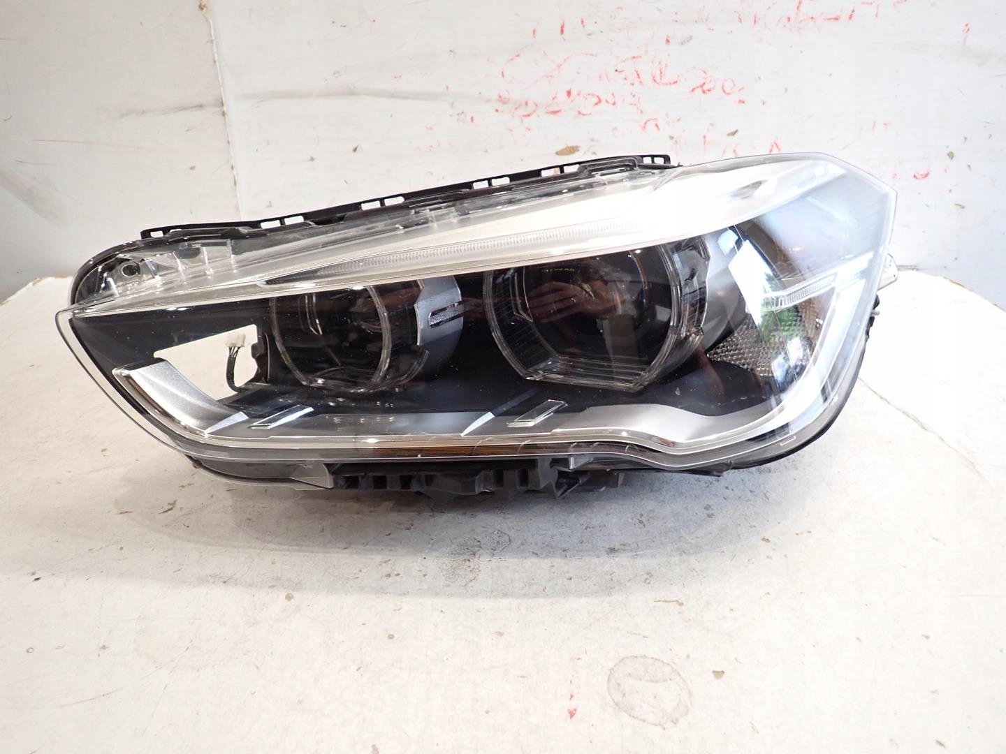 light front front left BMW X1 F48 2016- FULL LED 7495003