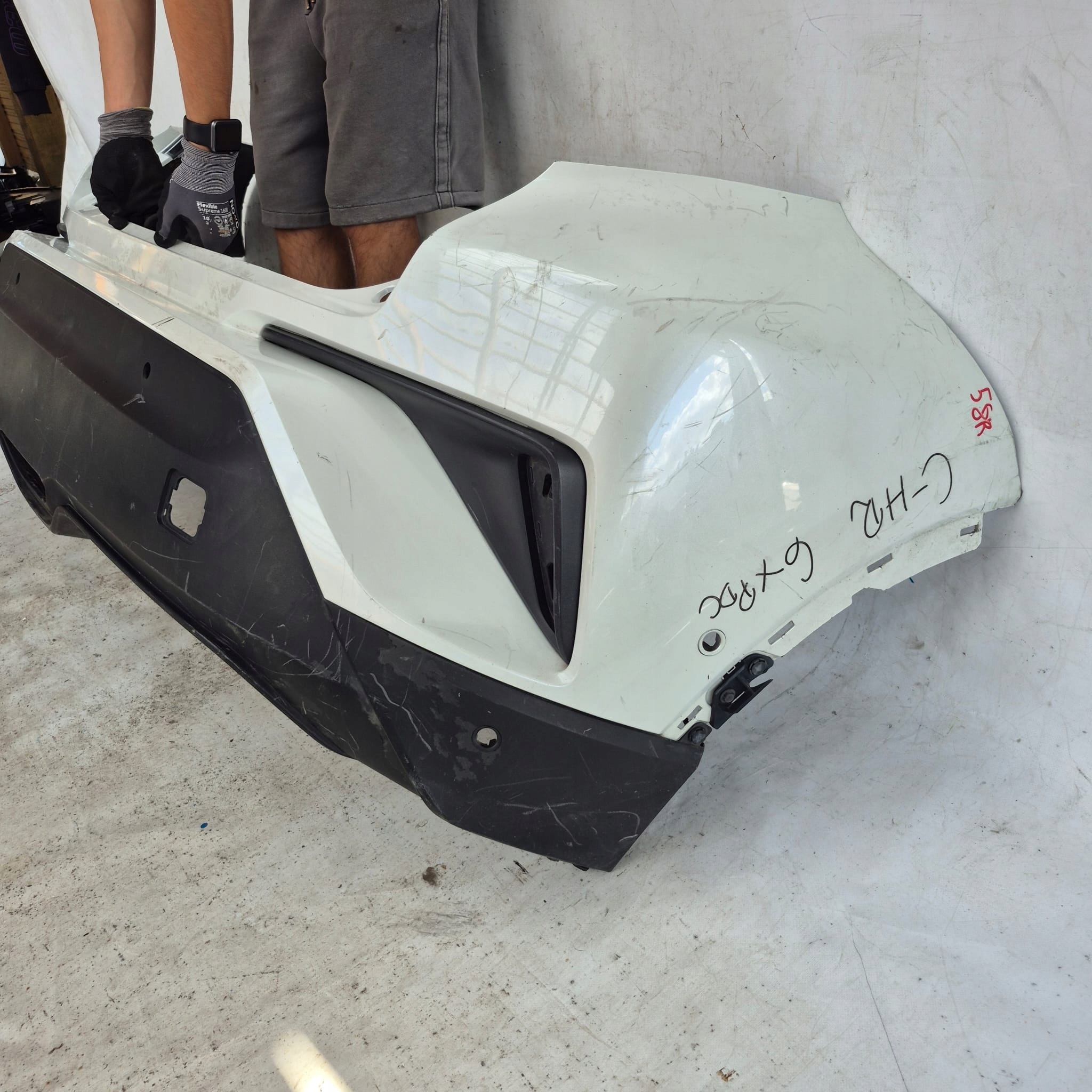 TOYOTA C-HR e 1 16-19 Paraurti posteriore posteriore 6XPDC