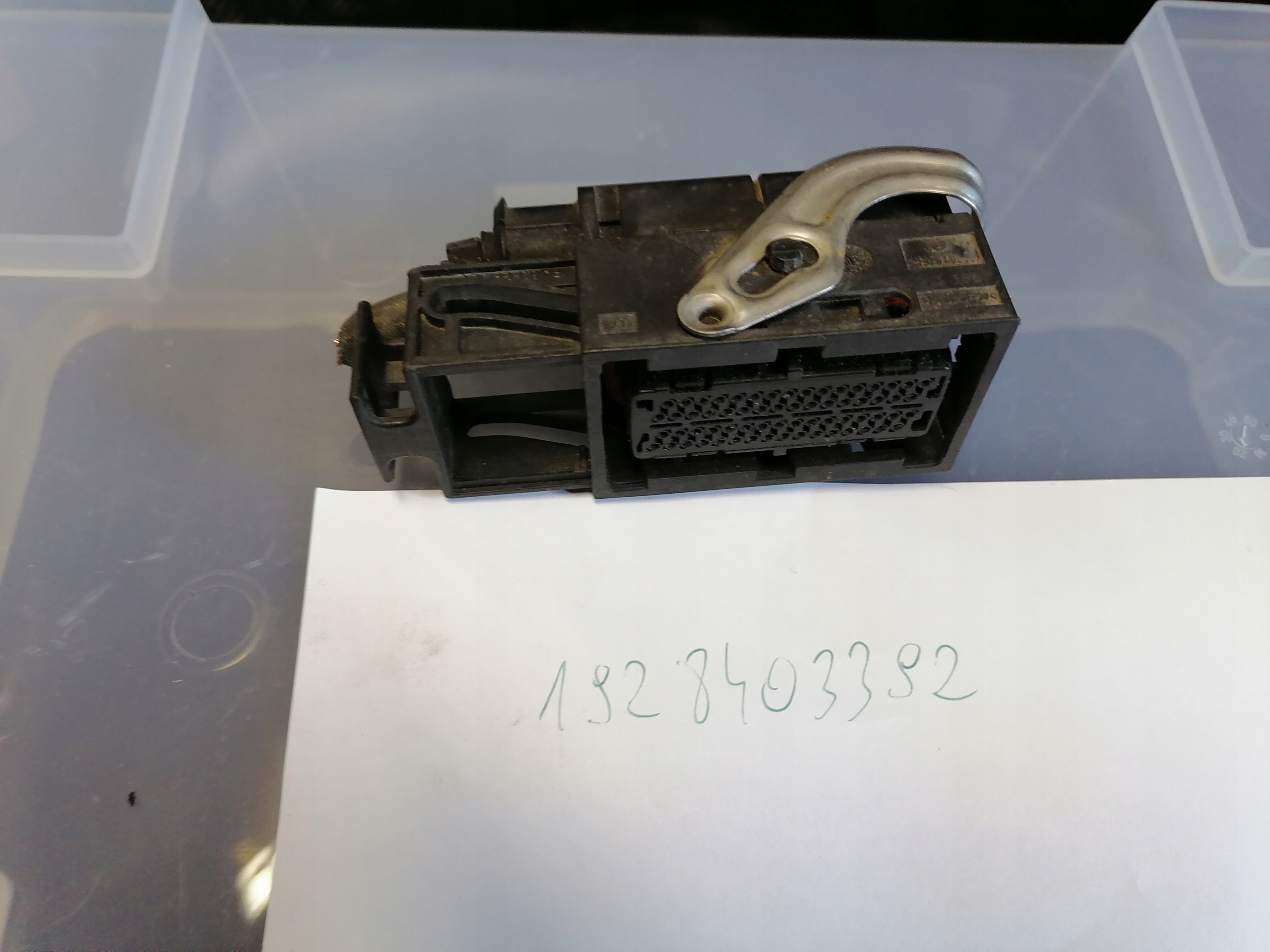 CORSA C 1928403392 ПЛАГИНЫ