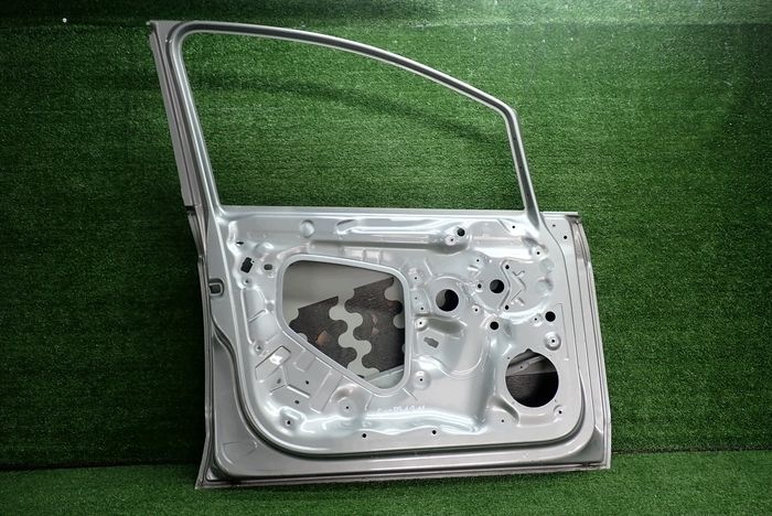 VW GOLF SPORTSVAN 12- door left front front