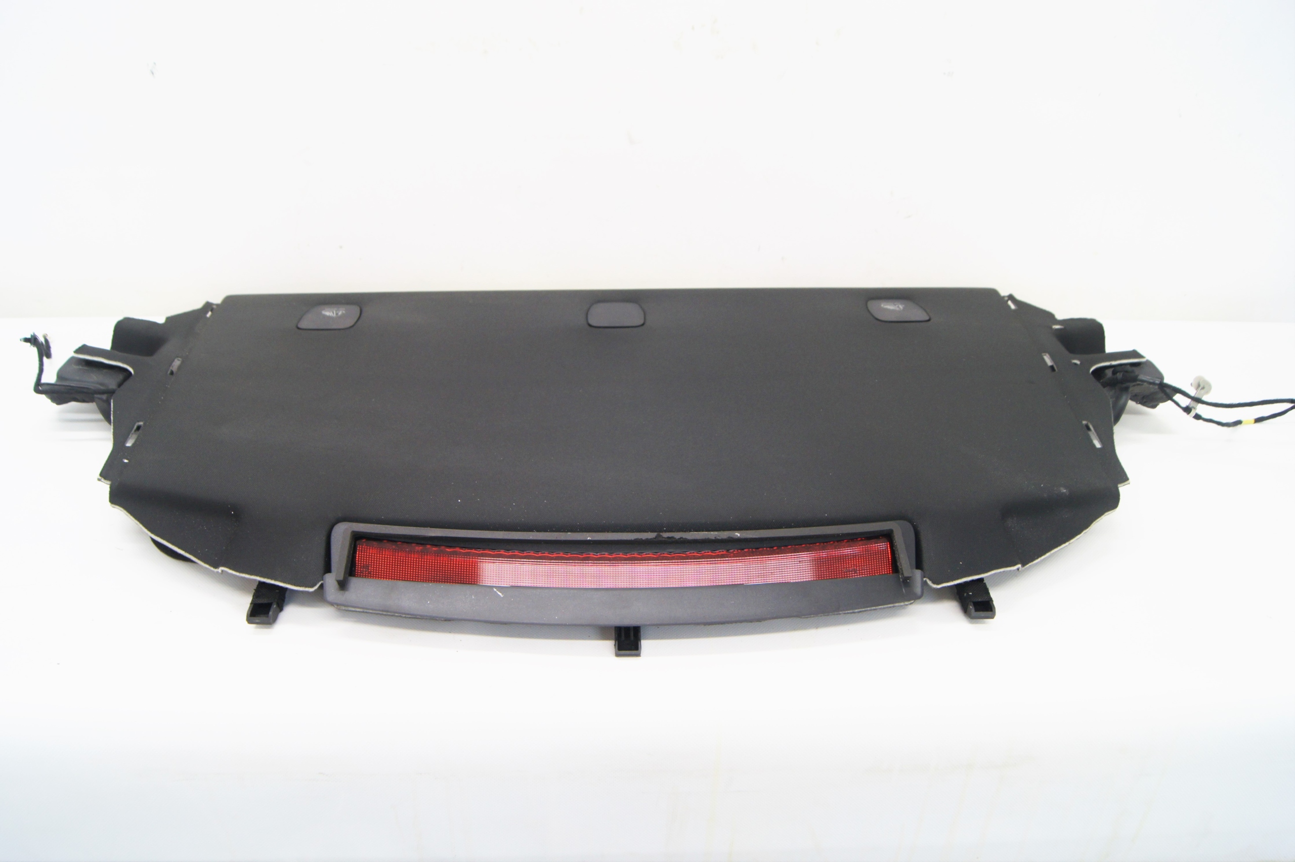 1128021-00-G - Полиця багажника стоп-сигнал Tesla Model 3 22R
