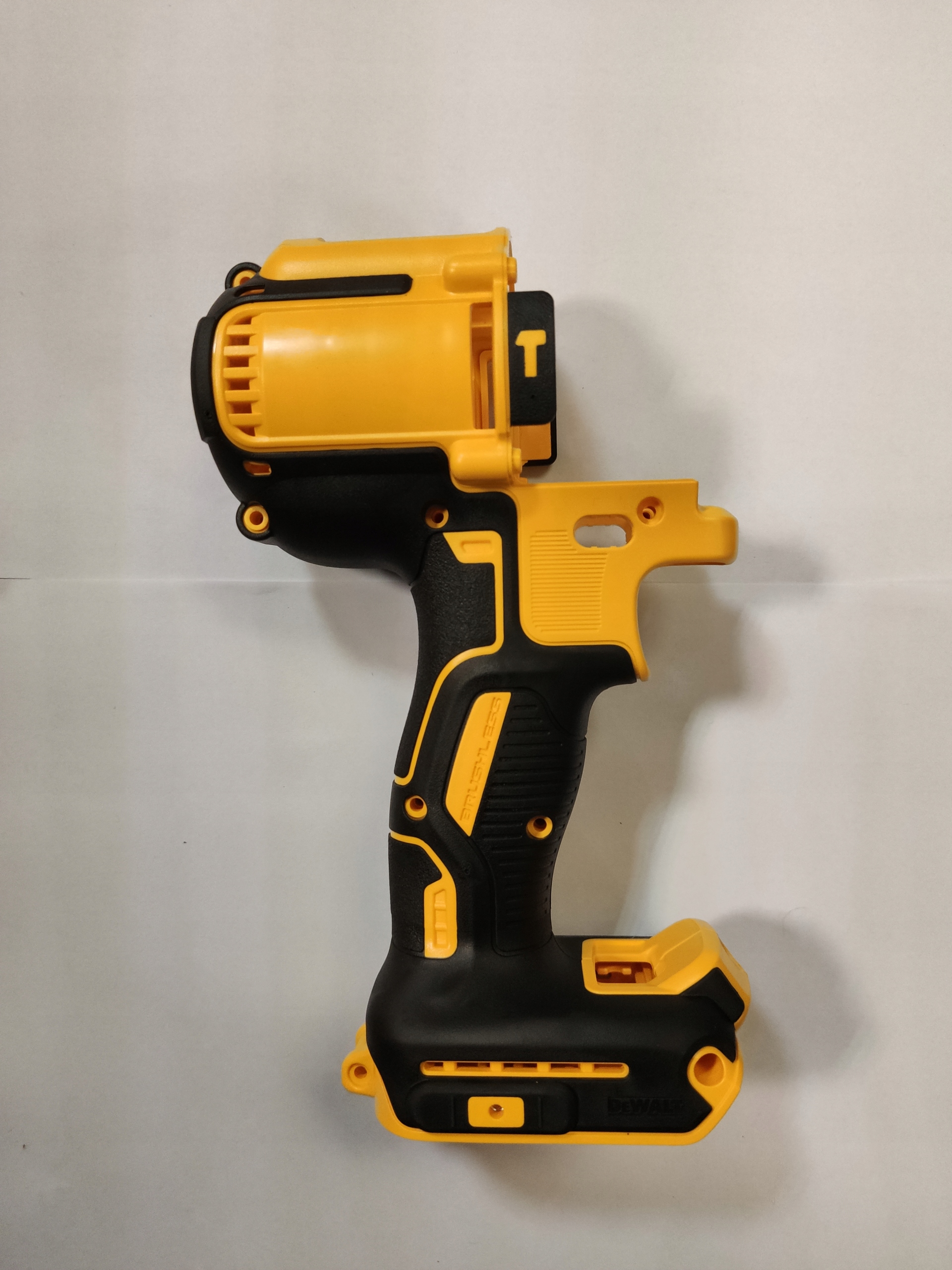 OBUDOWA DO WIERTARKO-WKRĘTARKI DEWALT DCD996 EAN (GTIN) 8888888888