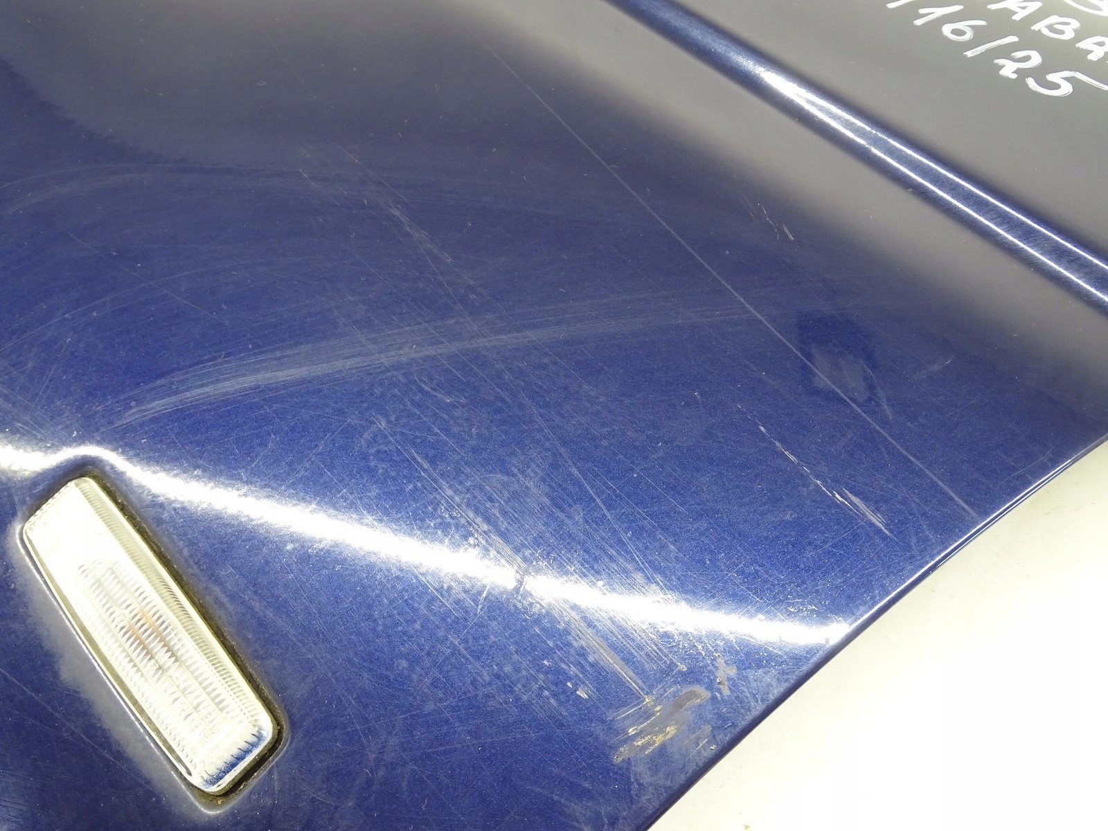 blatník levý předek přední BMW 5 E39 LIFT 2001-2003