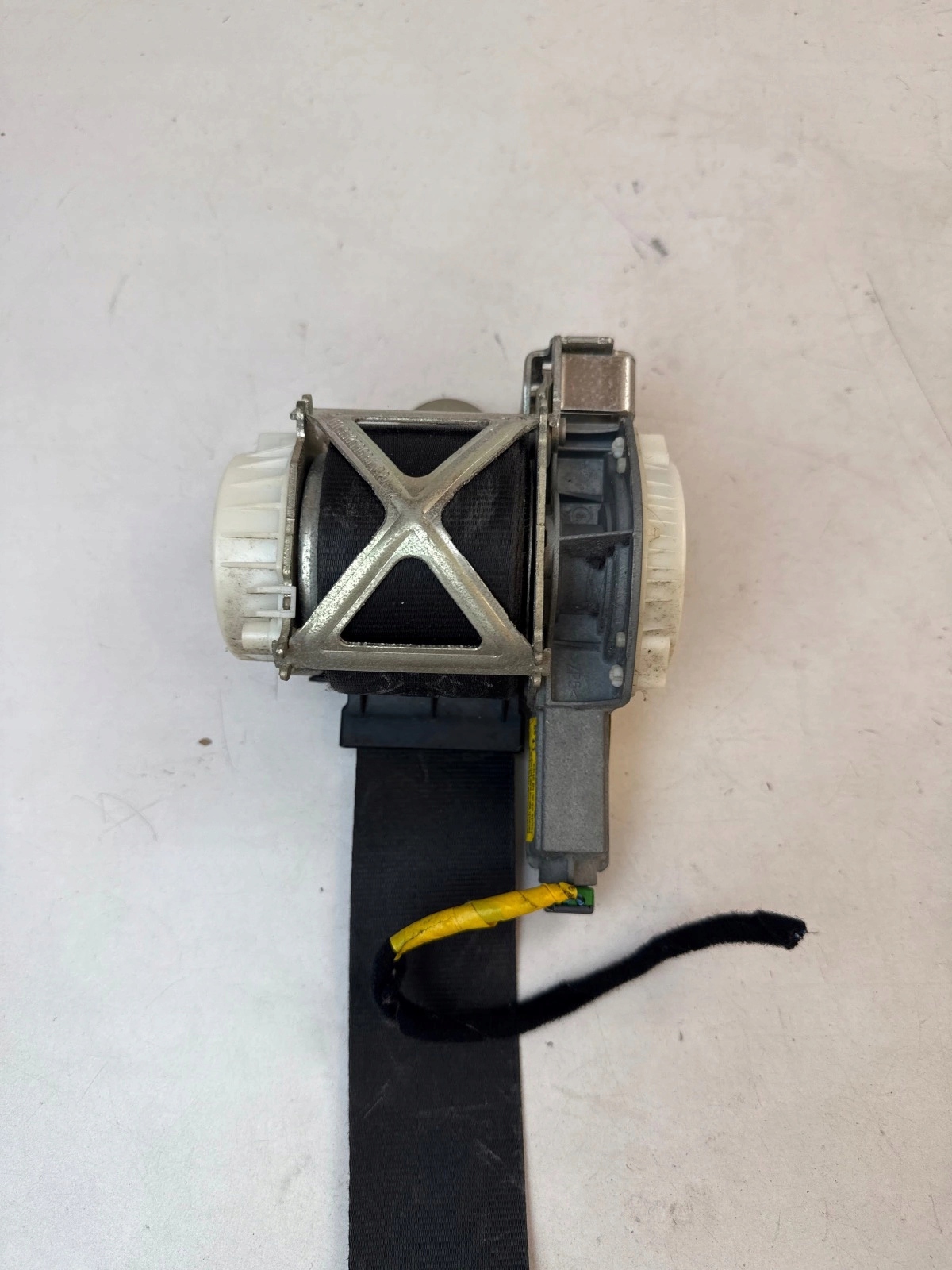 tension belt safety front front right adjuster Alfa Romeo Giulietta 015610
