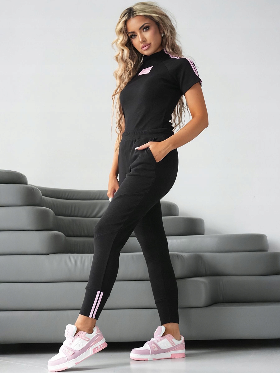 Damski komplet prążkowany bluzka na krótki rękaw i spodnie Laki czarny M