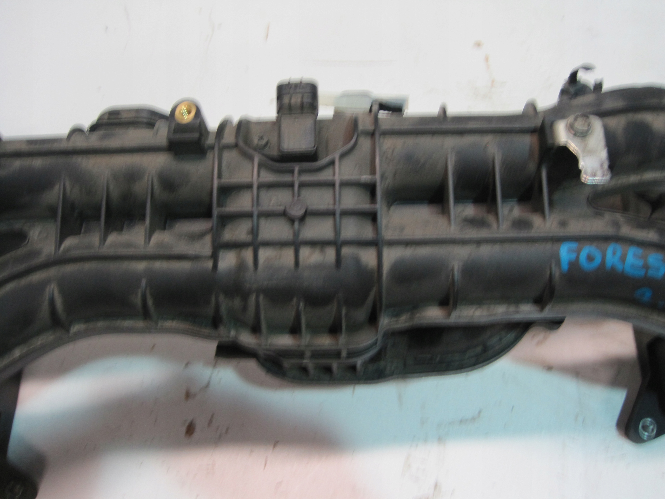 intake manifold Subaru Forester 2.0i 14001AC62