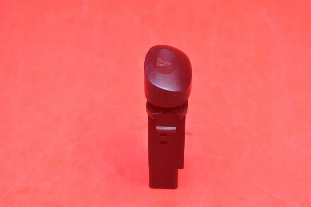 interruttore luci Luci di emergenza 864W0140 LDV MAXUS 05-09