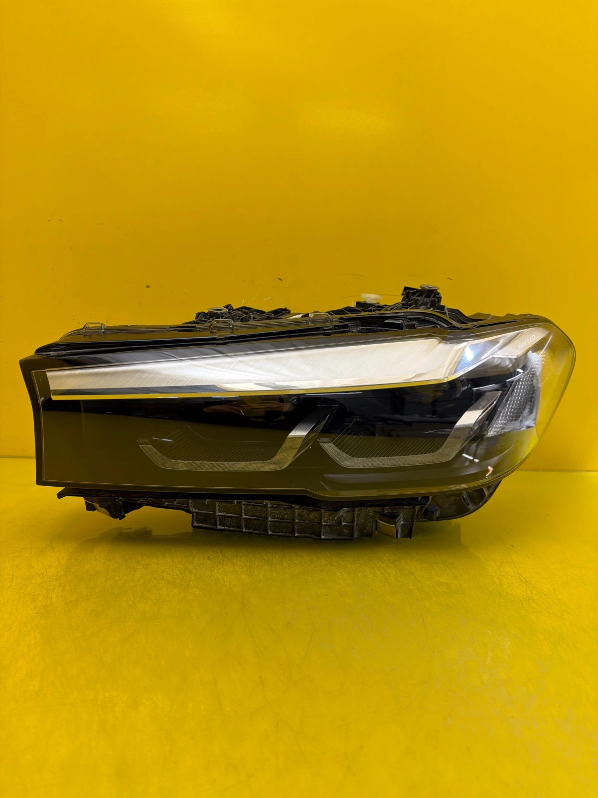 light left BMW 5 G30 G31 Lift Full Led 5A388C3-04