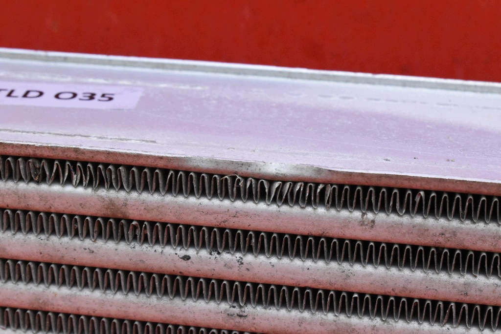 radiator intercooler AUDI Q5 8R 3.0 TDI 239 KM QUATTRO 12-17