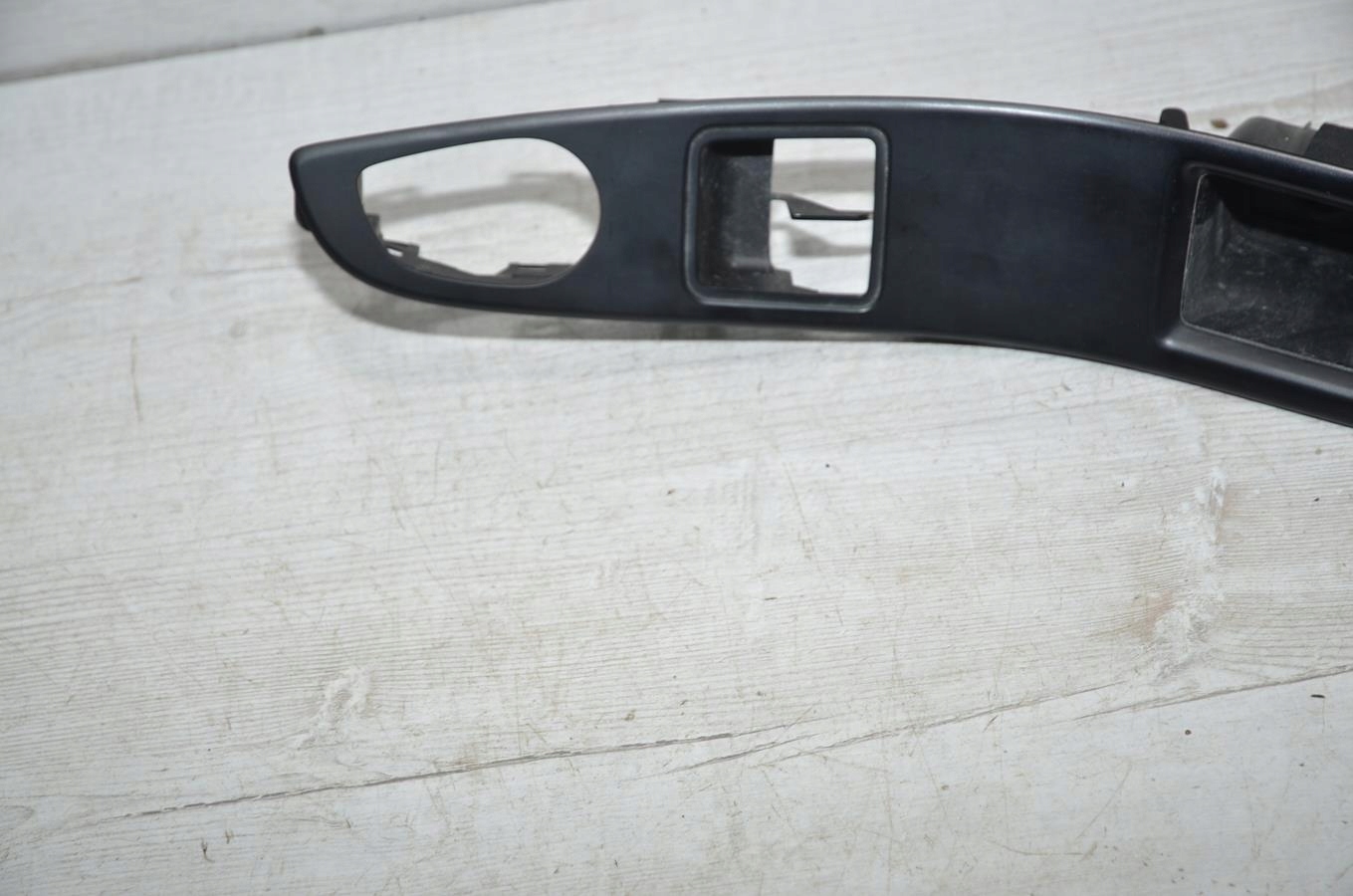 Panel przelacznika Vitre Hyundai i20 II lift 5d