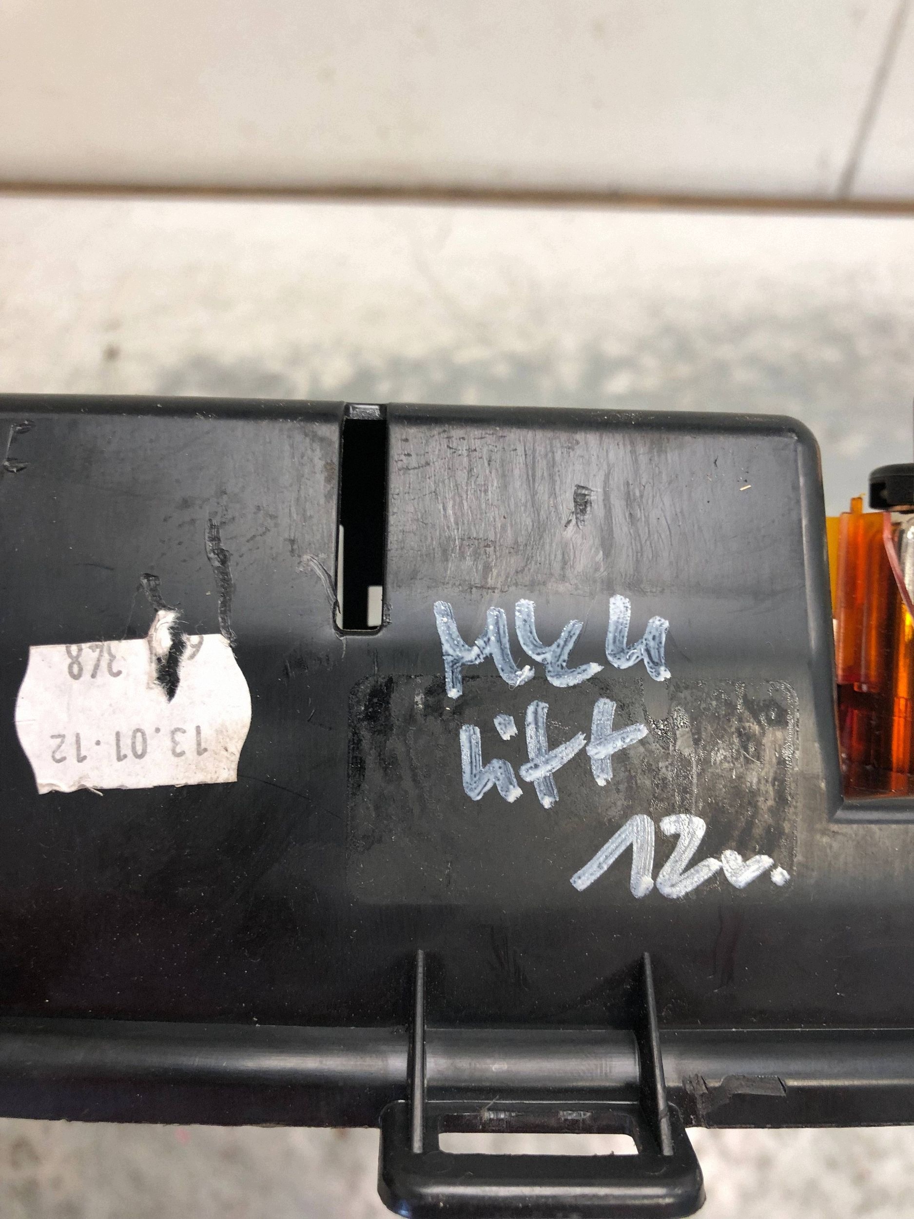 ashtray passenger compartment FORD MONDEO MK4 LIFT