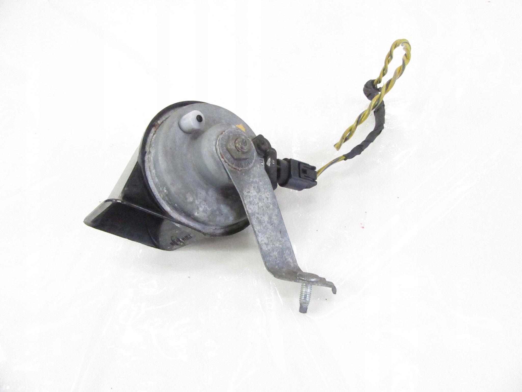 Klakson sygnal bracket BMW e46 sedan Kombi Coupe Compact HIGH 8379710