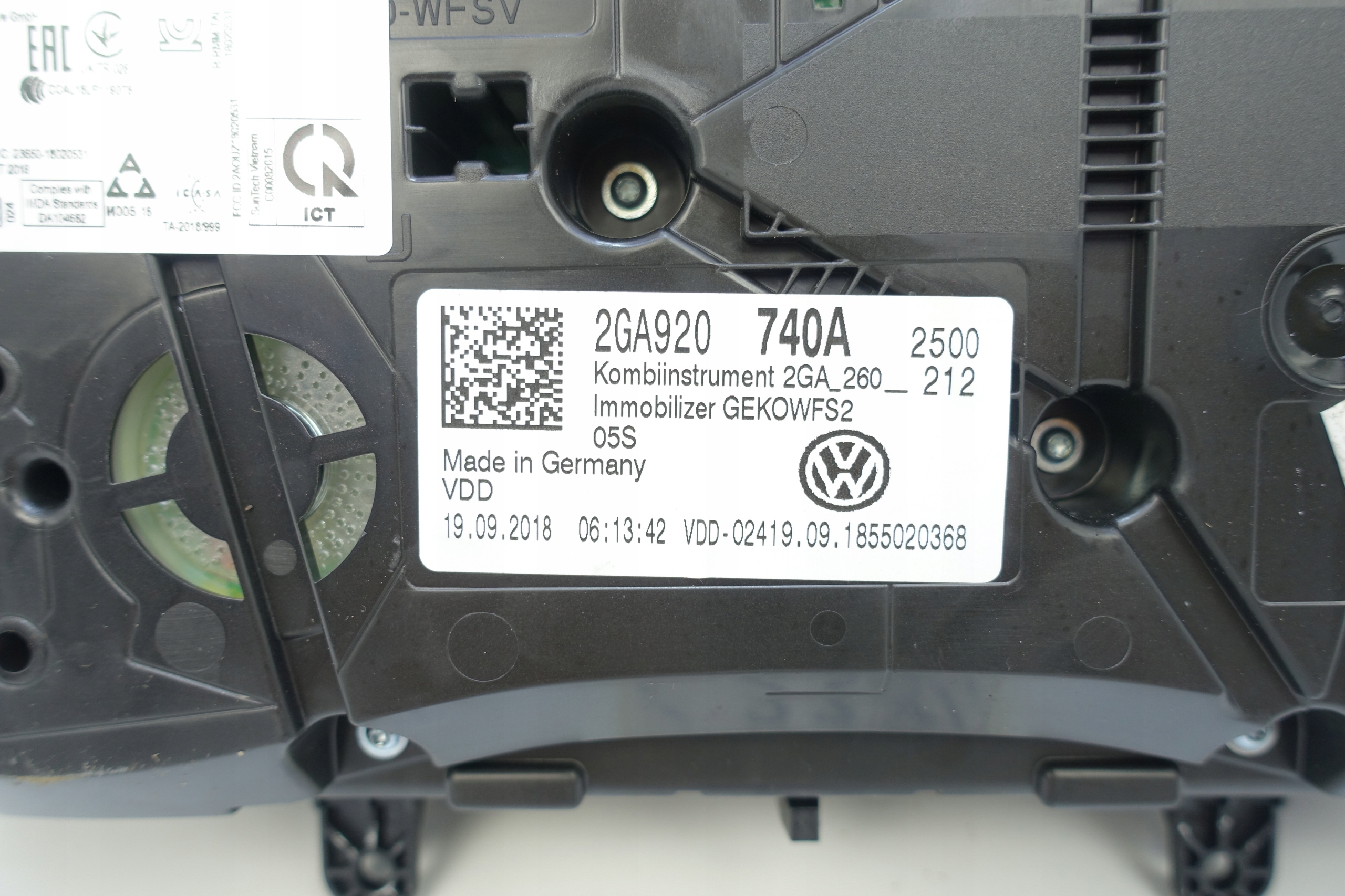 dials dials VW T-ROC 2GA 35938KM 2GA920740A