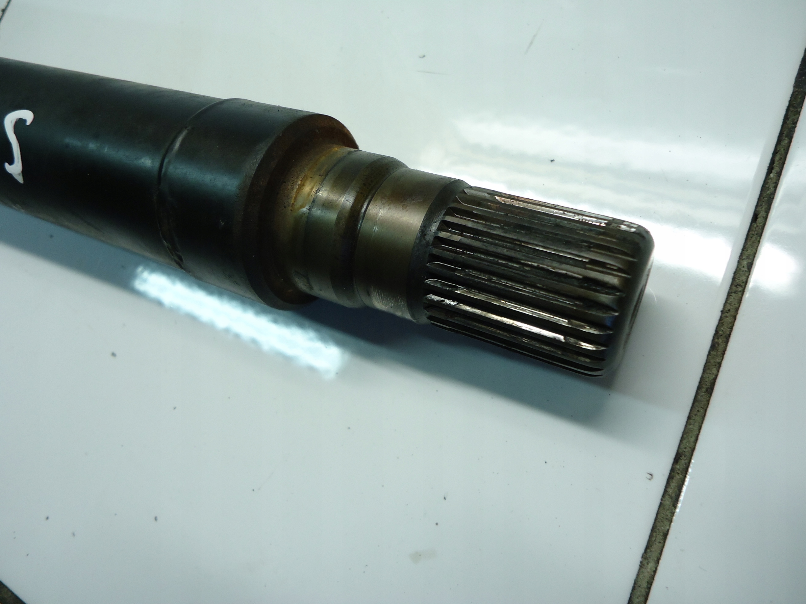 VOLVO S80 XC90 3.2 R6 24V 2007 B6324S semi-axis