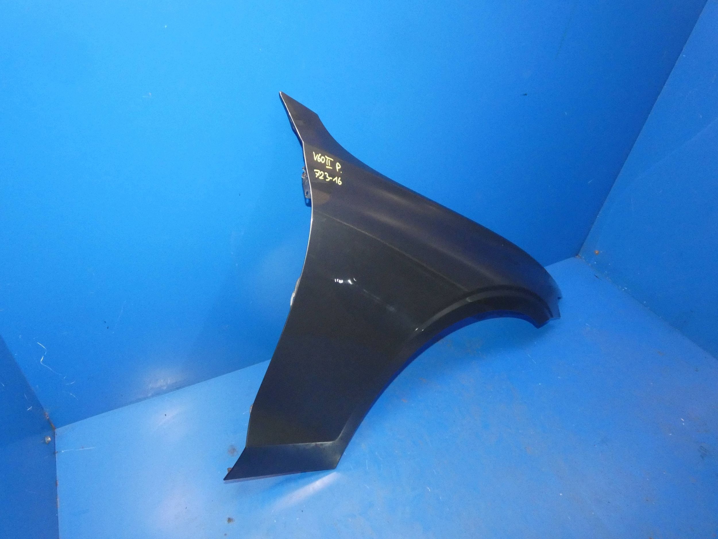 VOLVO V60 II S60 III fender right front front