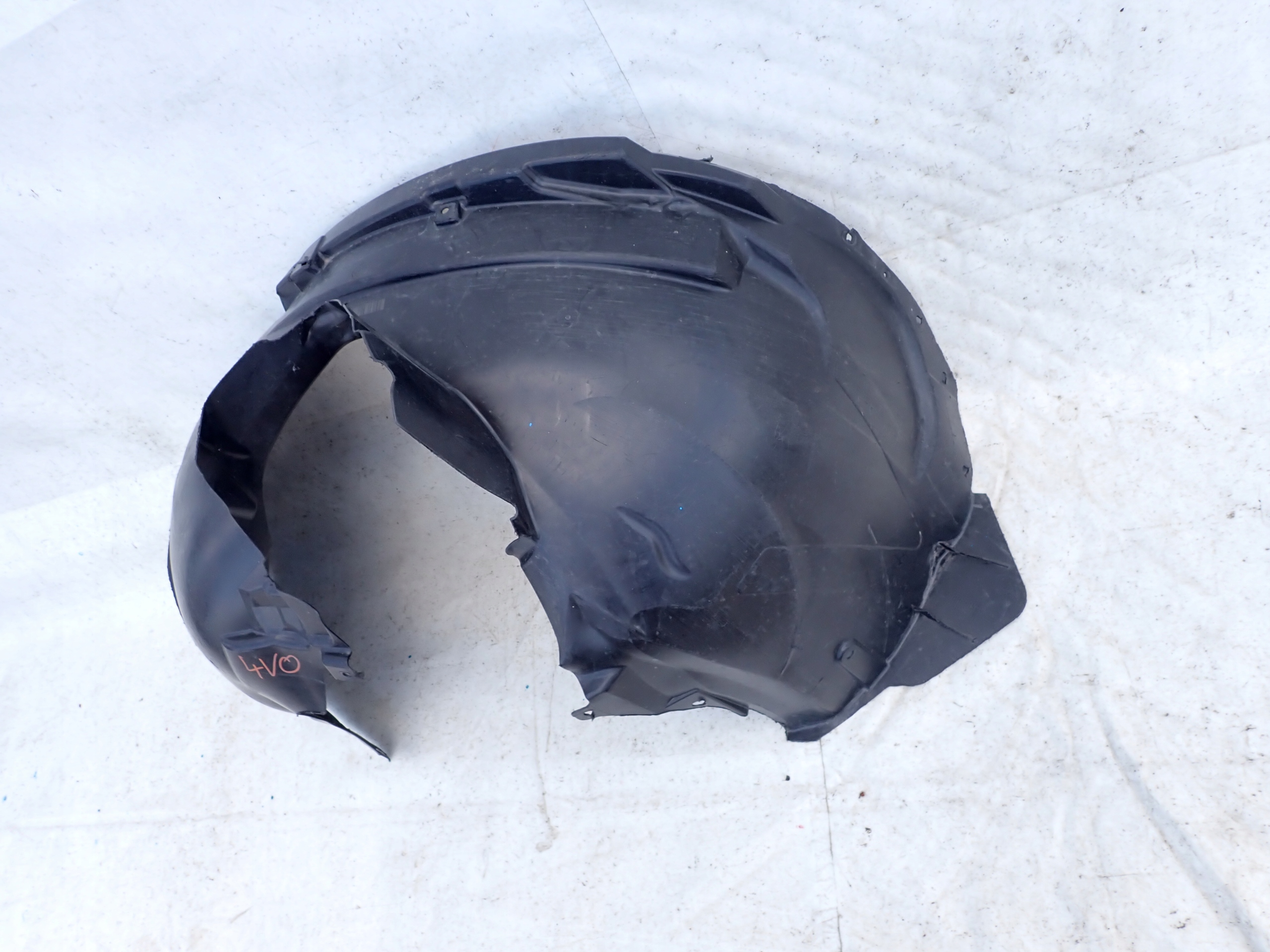 VOLVO XC60 II 17- mudguard front front right