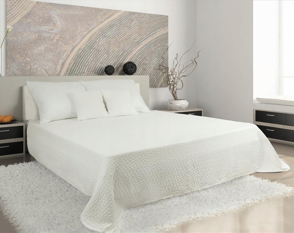 Dekorativní přehoz 170x220 Carmen prošívaný