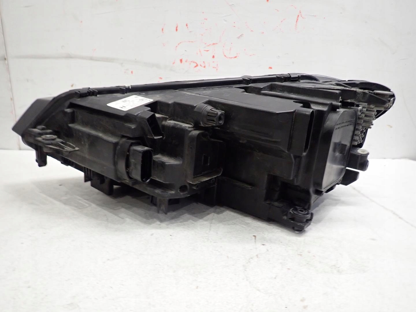 light front front right VW TOURAN 2015- FULL LED 5TB941082A