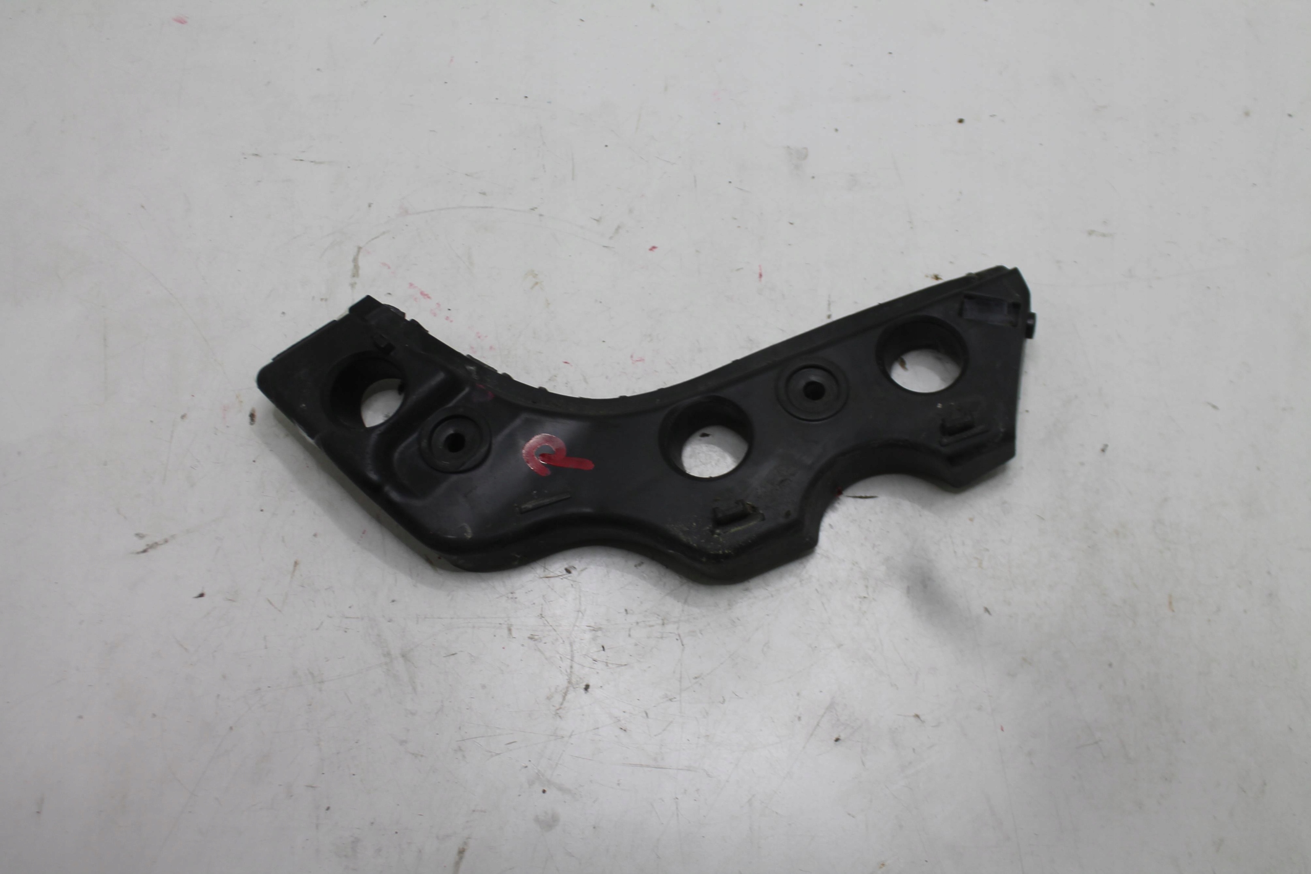 SUPPORT SUPPORT PLAQUE PARE CHOC DROITE AVANT 3C8807184A PASSAT CC 08-11