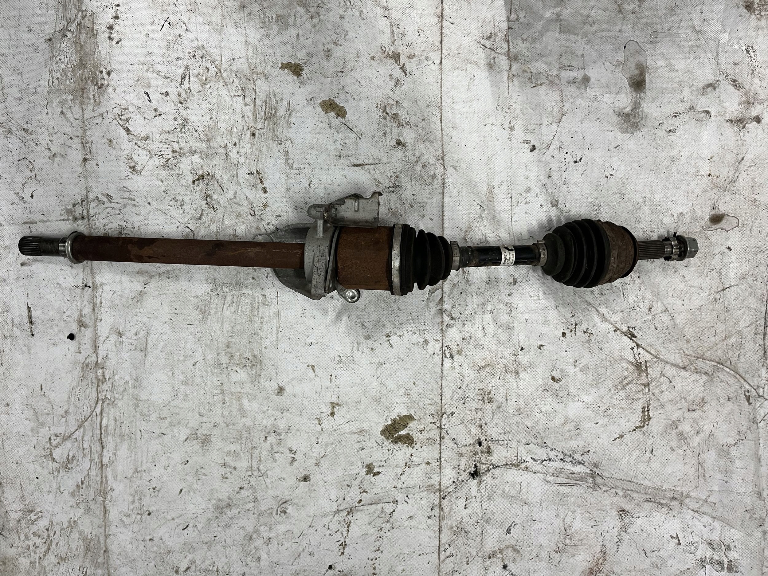 PÓŁOŚ PRAWA DŁUGA RENAULT KADJAR 1.6 DCI 391004PD1A