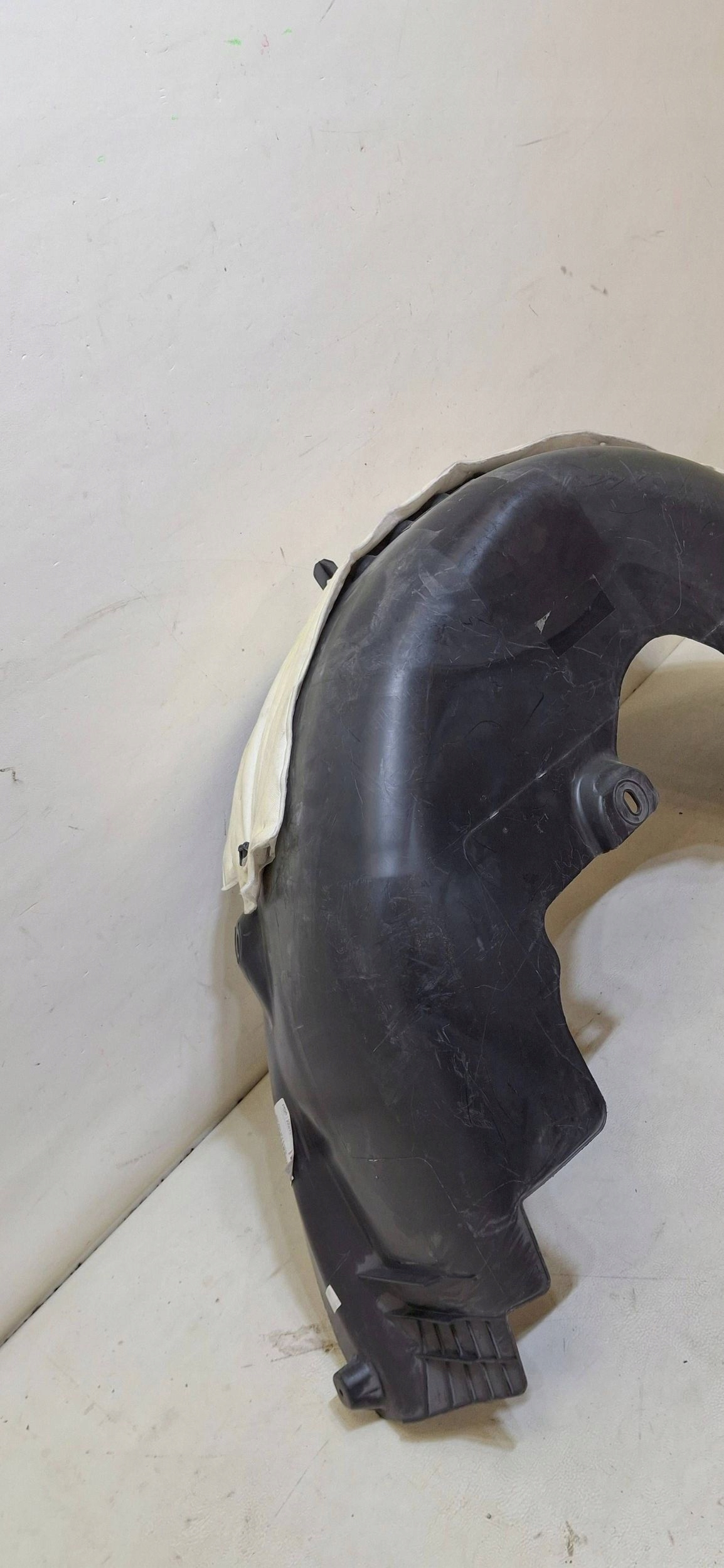 подкрылки задний правый opel VIVARO C III JUMPY EXPERT TOYOTA PROACE