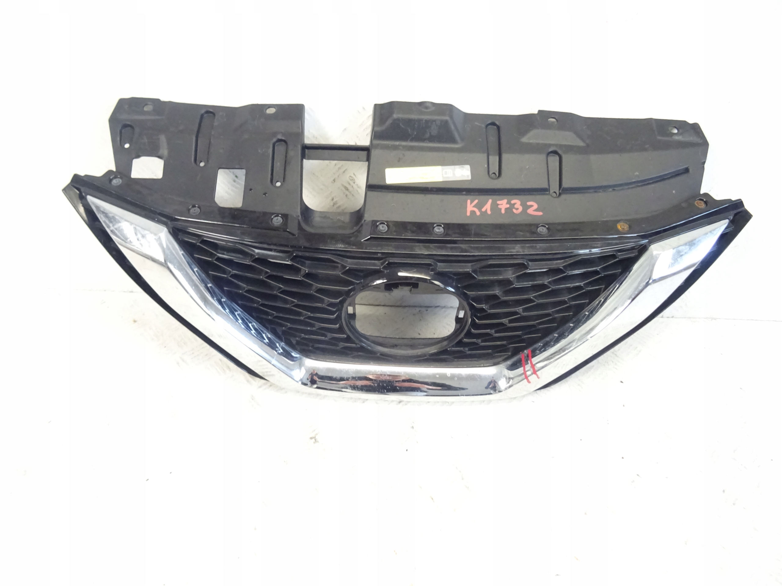 grille front front NISSAN QASHQAI II LIFT 62398-HV80A
