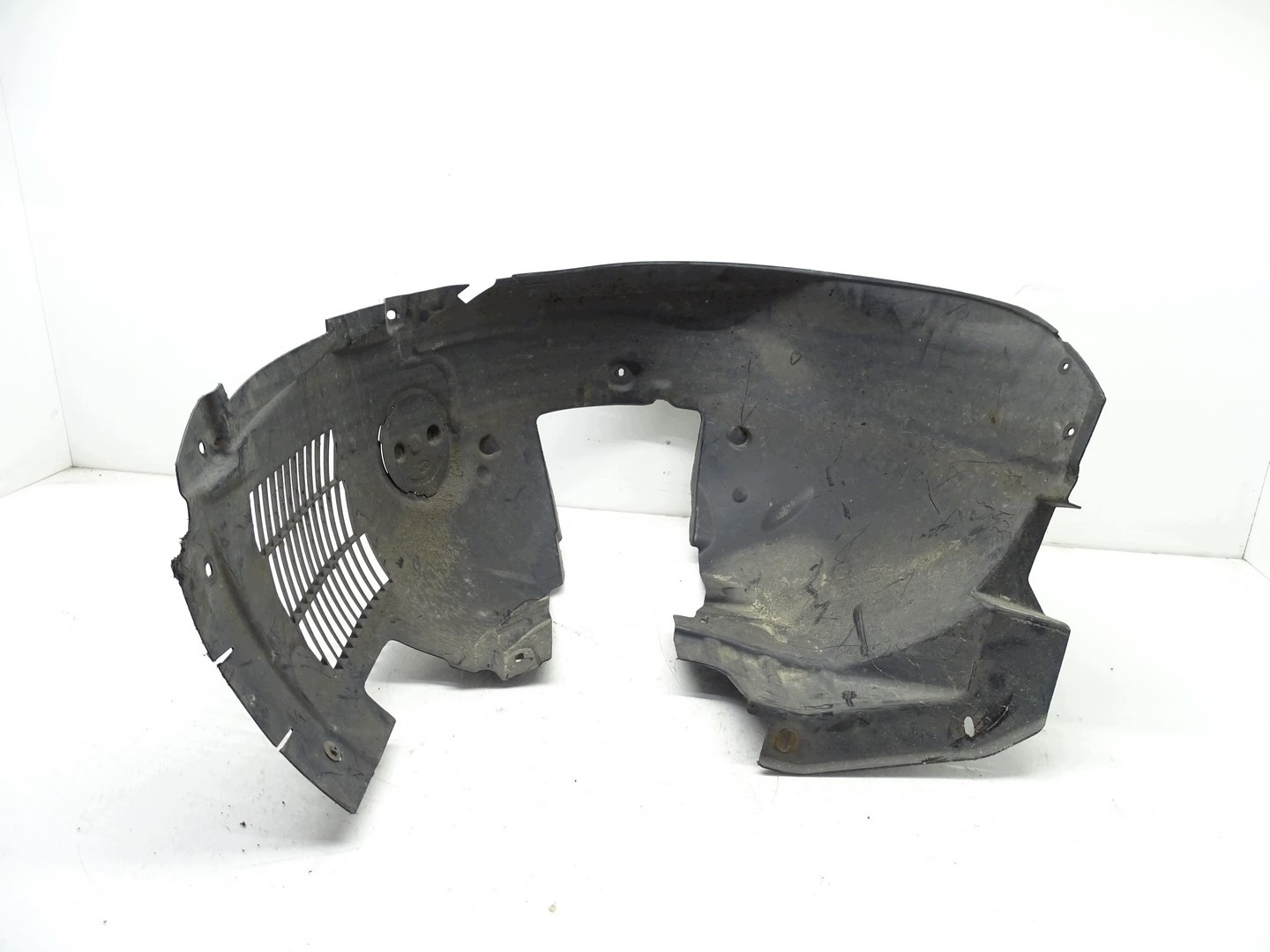 mudguard left front left front JAGUAR XE X760 XF X260 GX63-16A574-AE