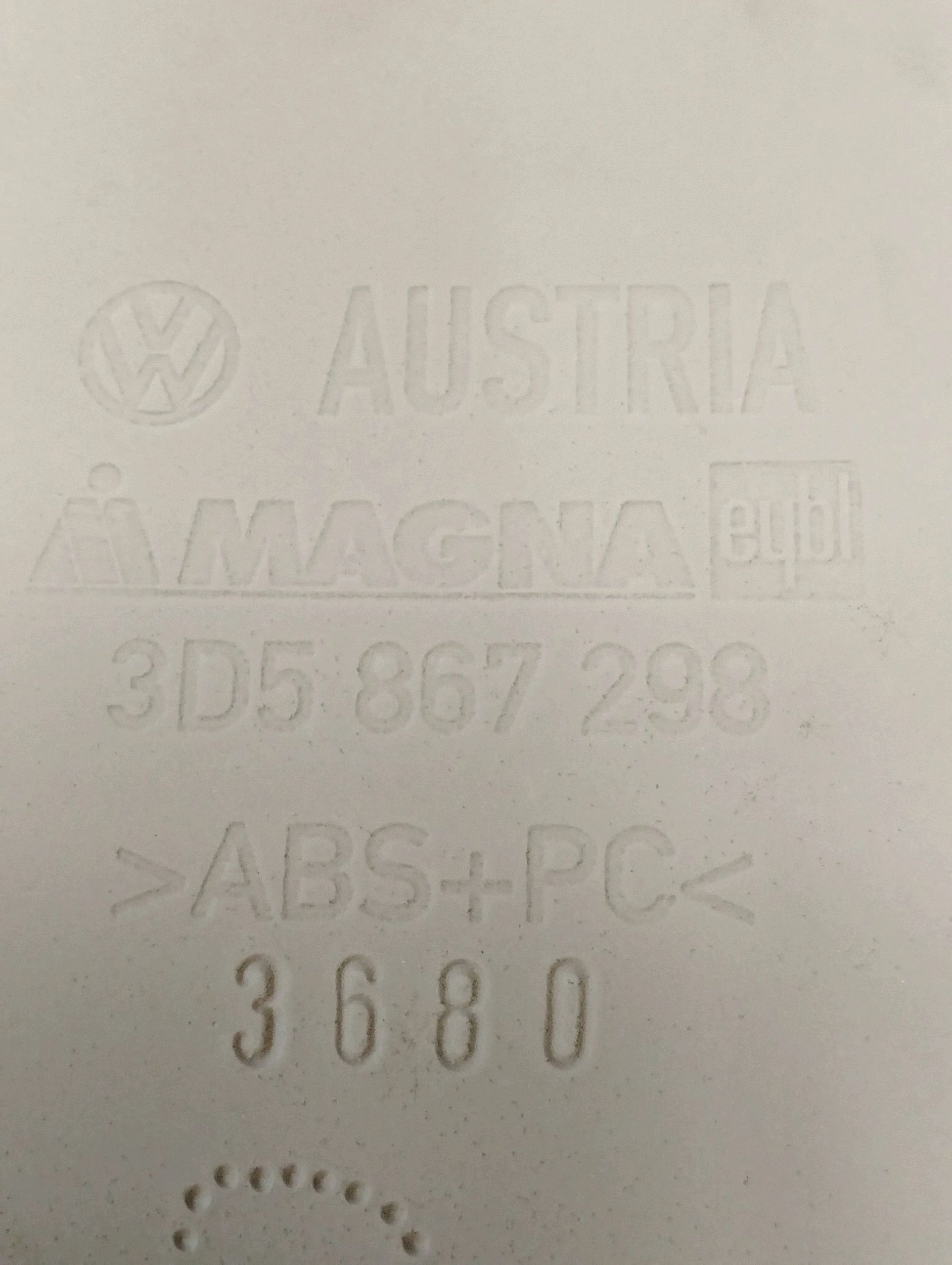 Volkswagen Phaeton cover slupka B lower 3D5867298