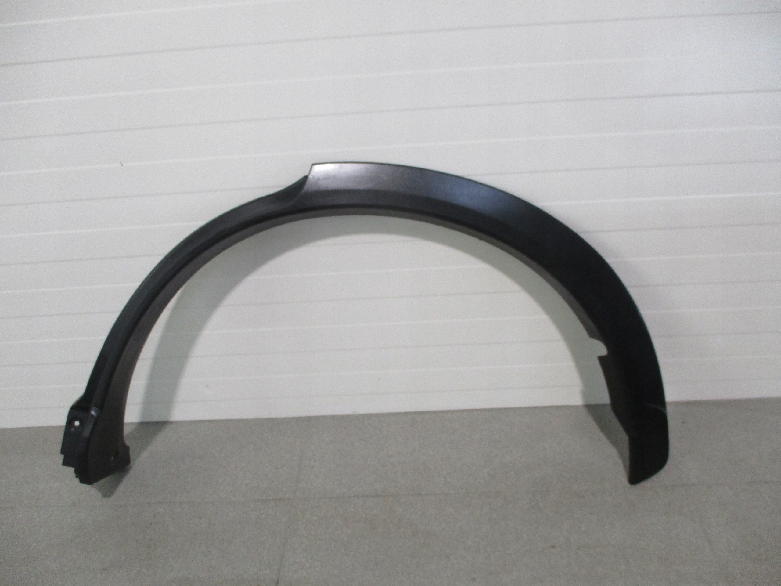 modanatura parafango sinistra posteriore posteriore Mitsubishi Eclipse Cross 18r- 7400A511