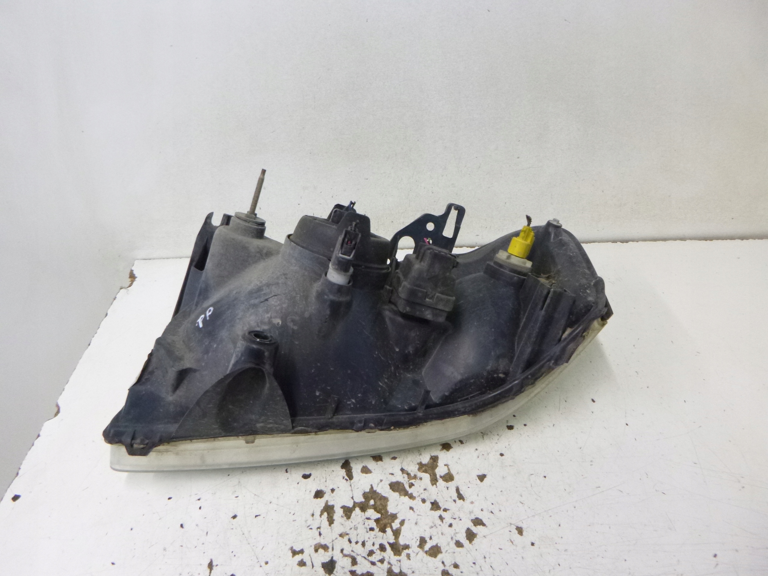 light front right MAZDA TRIBUTE 00-07 2T24-13005