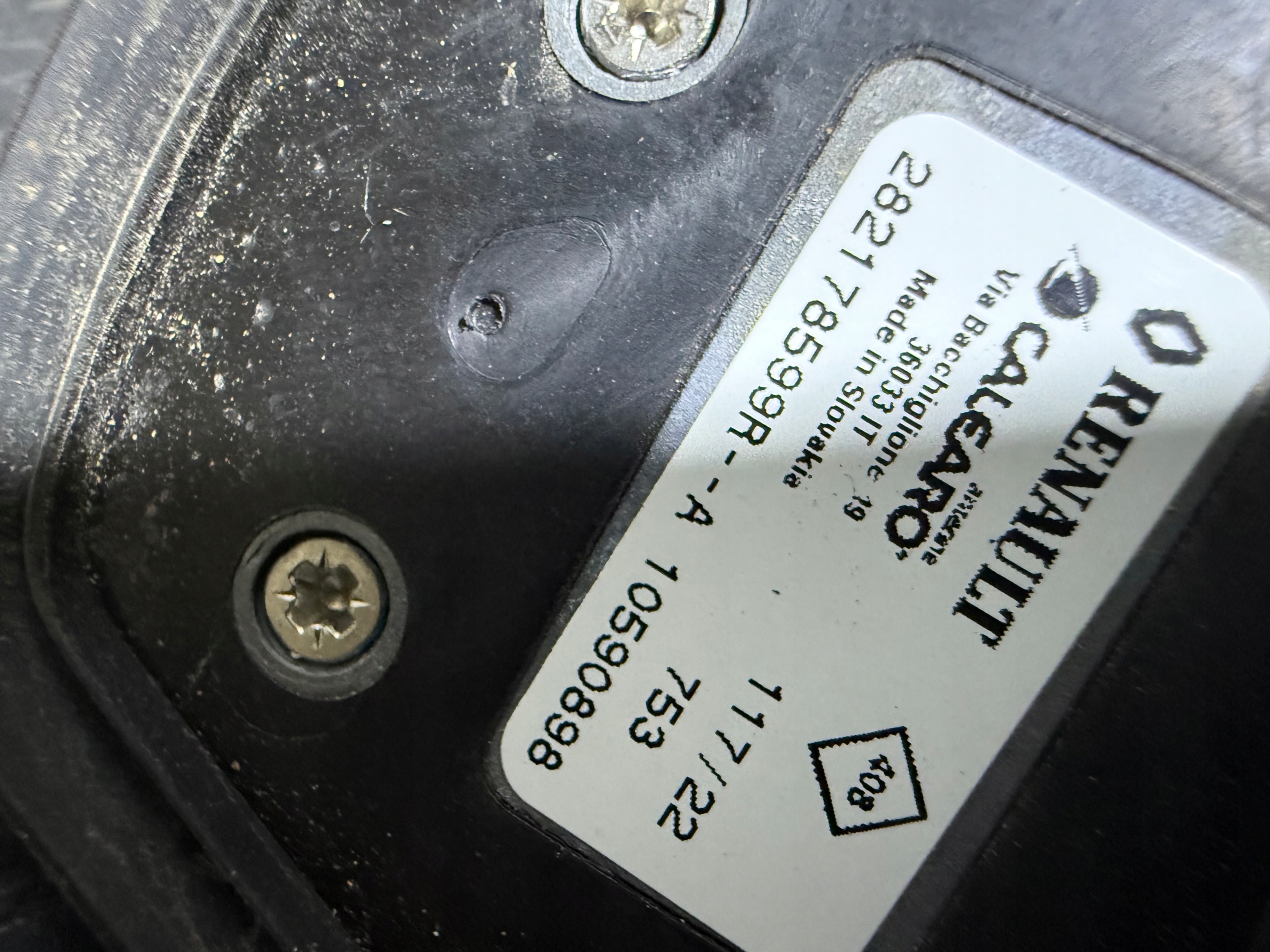 renault EXPRESS VAN антенна на крышу радио навигации основа