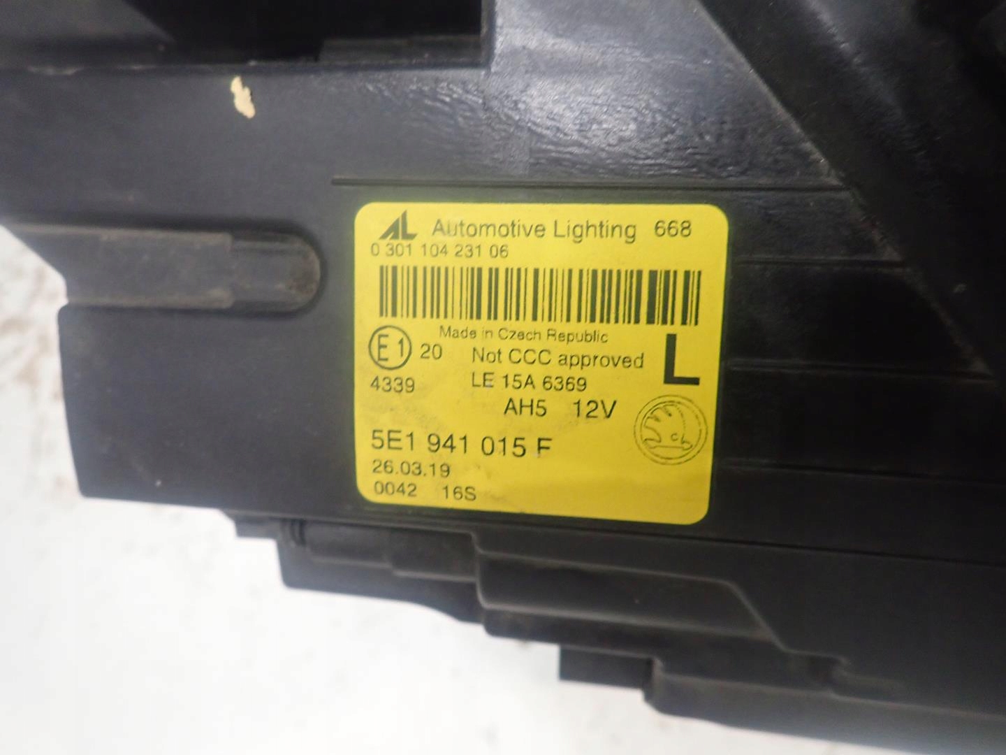 light front left SKODA OCTAVIA III LIFT FULL LED